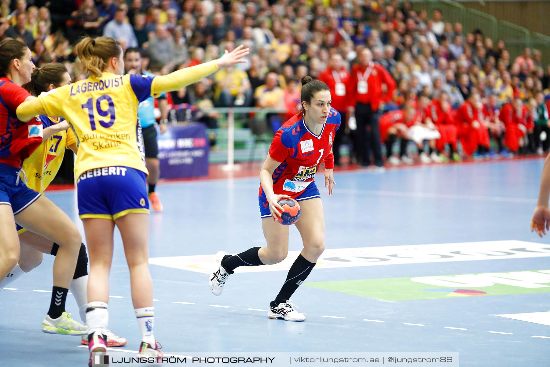 EM-Kval Sverige-Serbien 31-30,dam,Arena Skövde,Skövde,Sverige,Handboll,,2018,199839