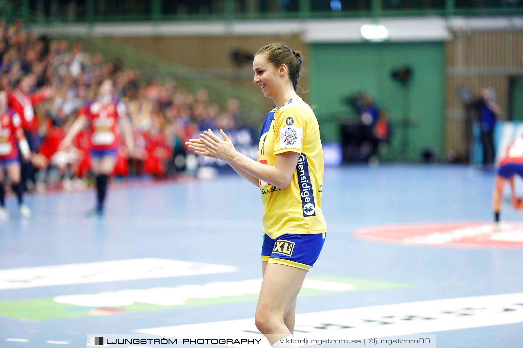 EM-Kval Sverige-Serbien 31-30,dam,Arena Skövde,Skövde,Sverige,Handboll,,2018,199862