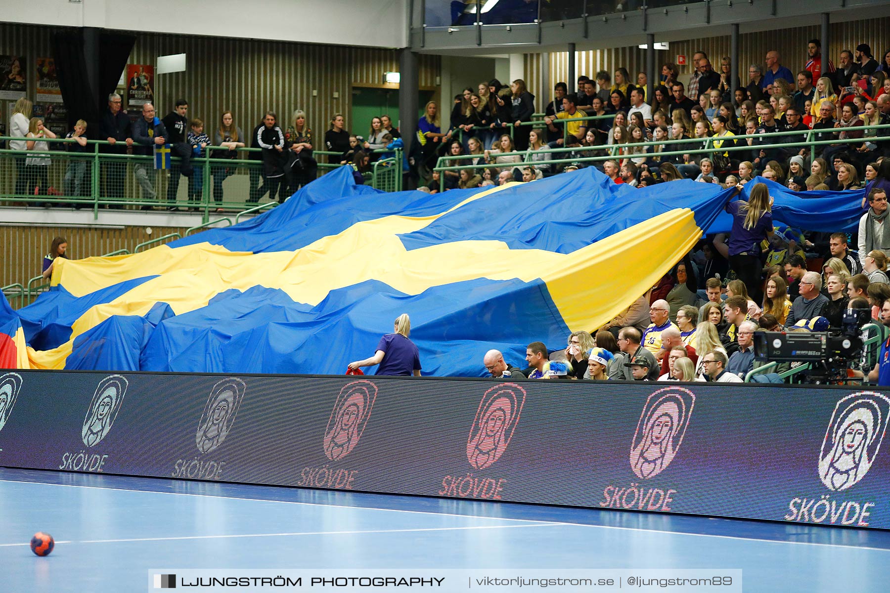 EM-Kval Sverige-Serbien 31-30,dam,Arena Skövde,Skövde,Sverige,Handboll,,2018,199868