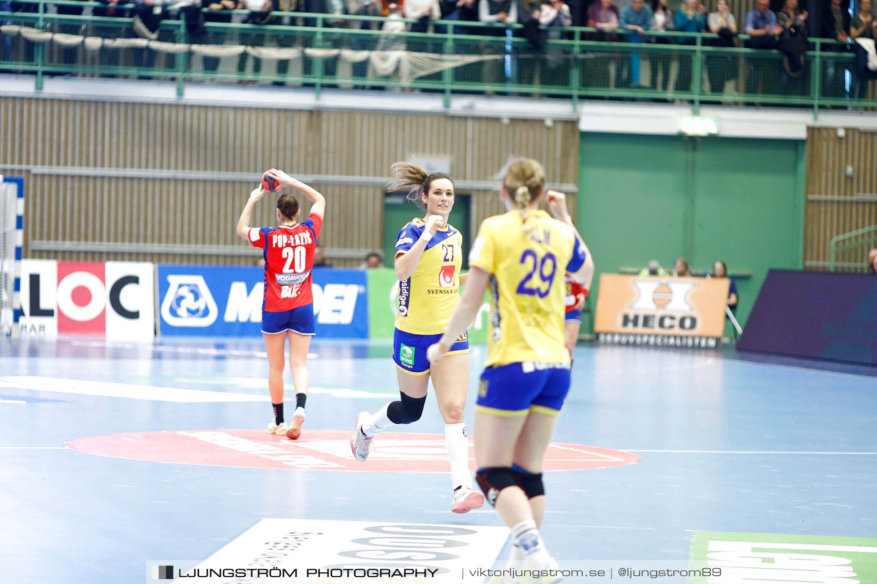 EM-Kval Sverige-Serbien 31-30,dam,Arena Skövde,Skövde,Sverige,Handboll,,2018,199875