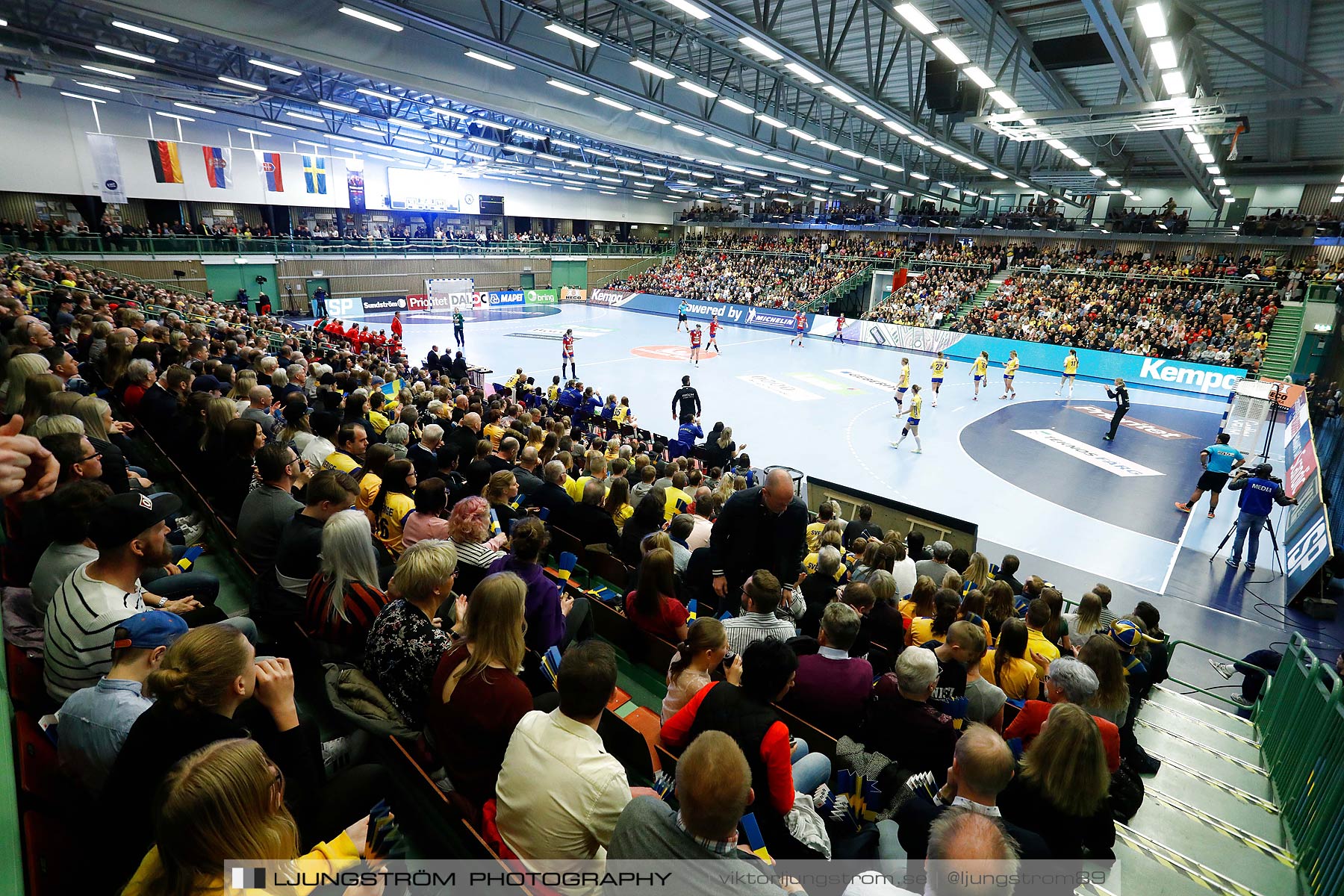 EM-Kval Sverige-Serbien 31-30,dam,Arena Skövde,Skövde,Sverige,Handboll,,2018,199901