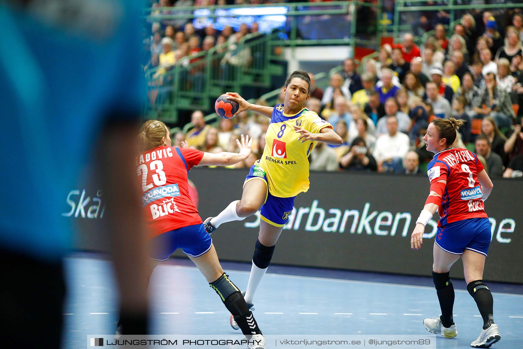 EM-Kval Sverige-Serbien 31-30,dam,Arena Skövde,Skövde,Sverige,Handboll,,2018,199970