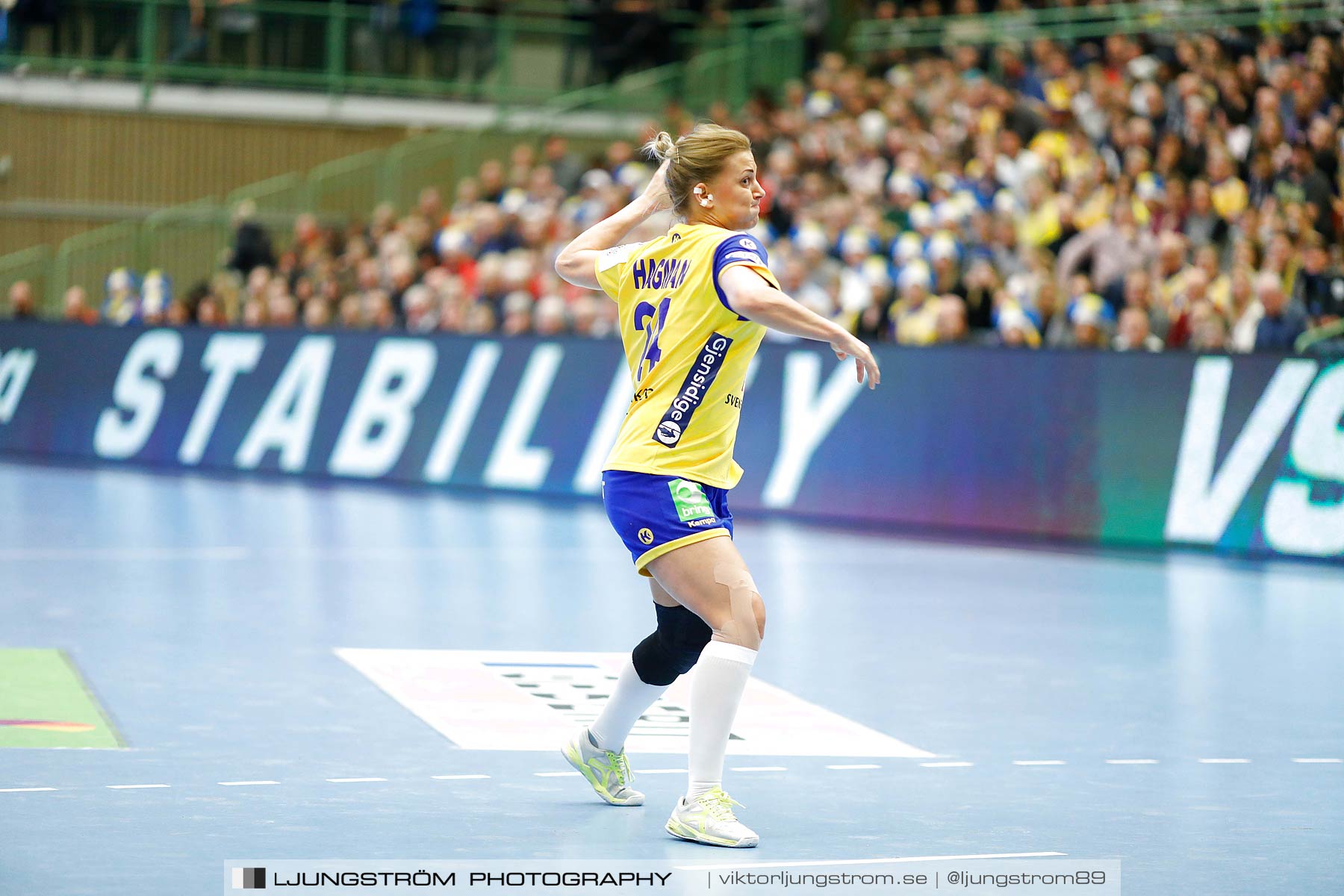 EM-Kval Sverige-Serbien 31-30,dam,Arena Skövde,Skövde,Sverige,Handboll,,2018,200019