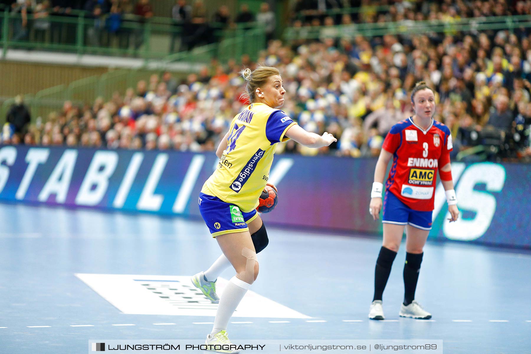 EM-Kval Sverige-Serbien 31-30,dam,Arena Skövde,Skövde,Sverige,Handboll,,2018,200023