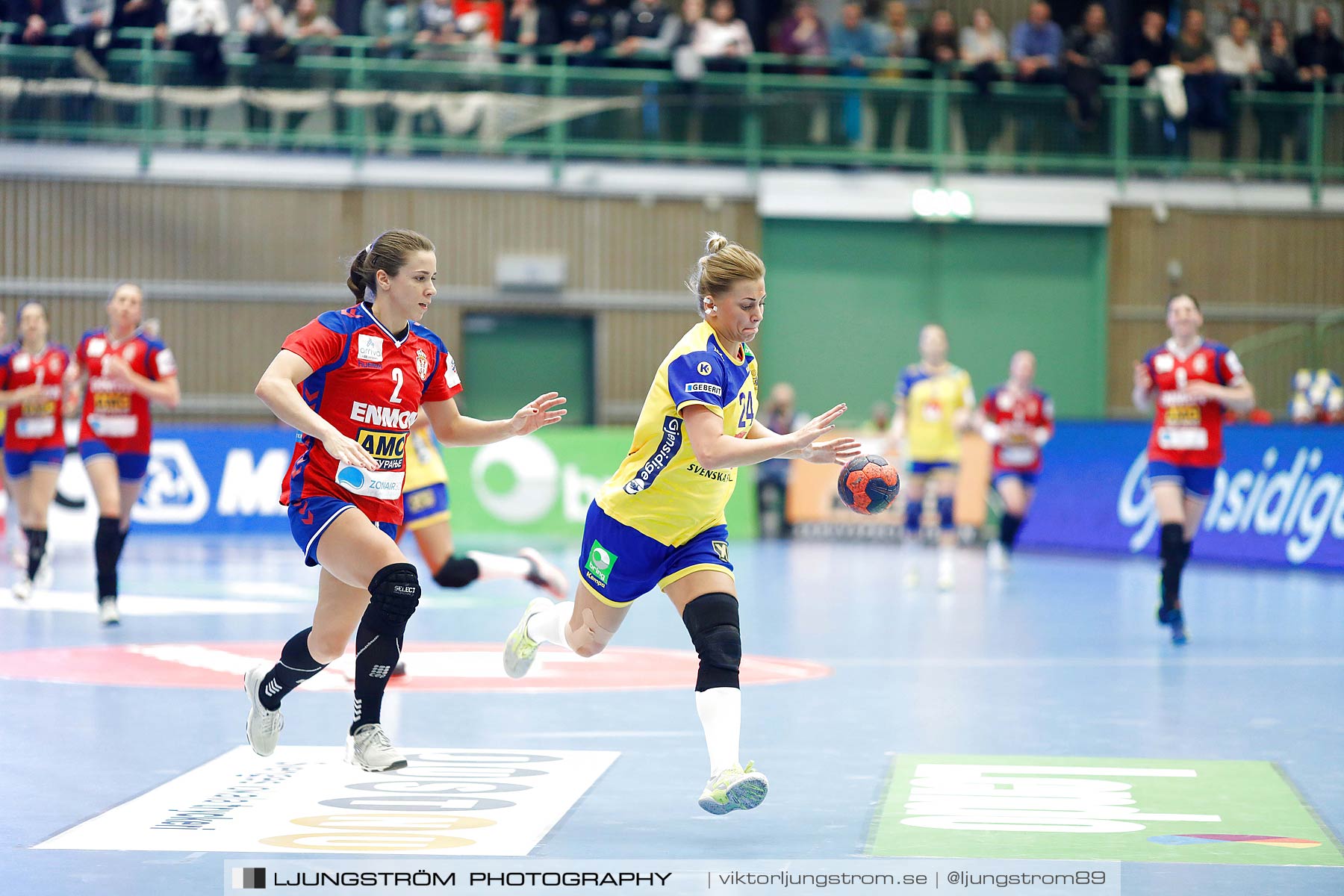 EM-Kval Sverige-Serbien 31-30,dam,Arena Skövde,Skövde,Sverige,Handboll,,2018,200027