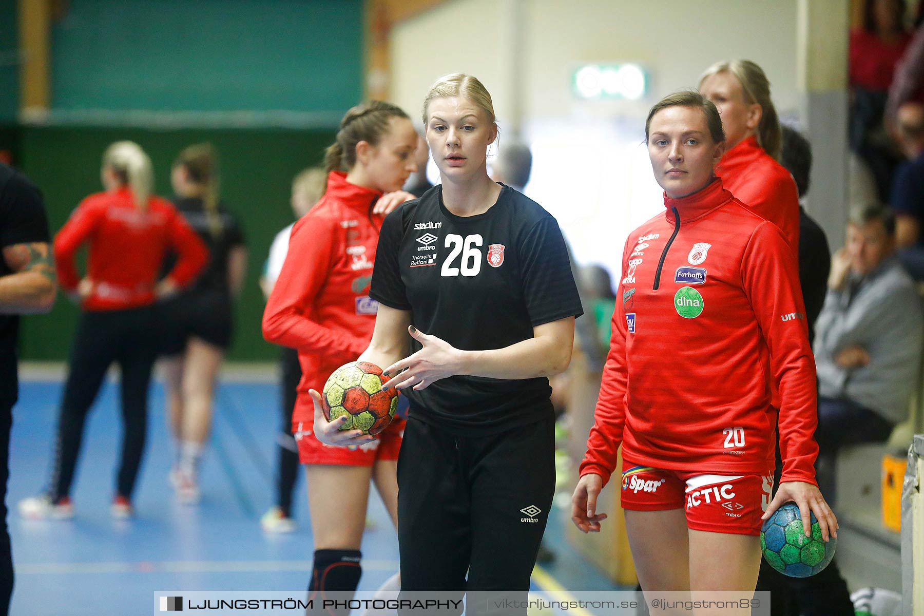 Skövde HF-Eskilstuna Guif 32-24,dam,Skövde Idrottshall,Skövde,Sverige,Handboll,,2018,200070