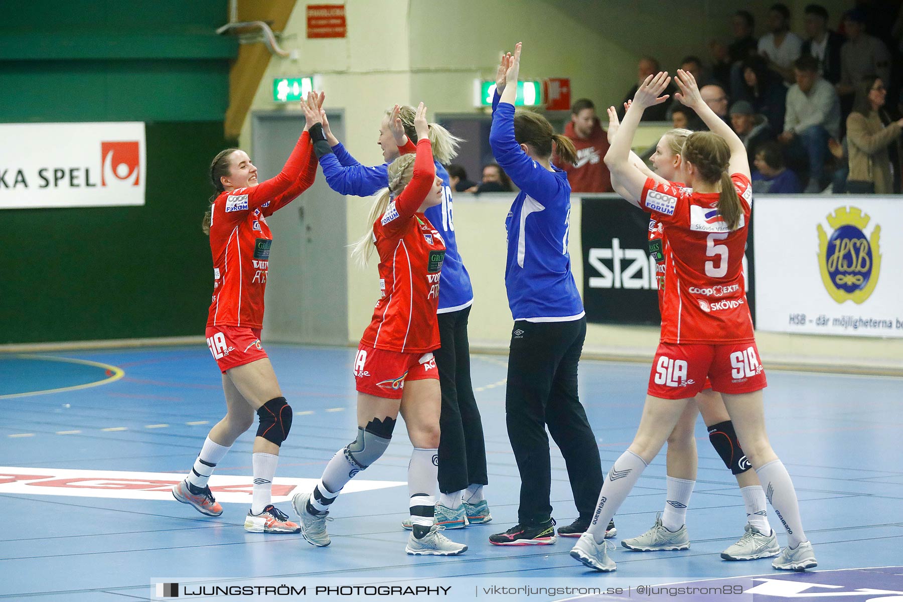 Skövde HF-Eskilstuna Guif 32-24,dam,Skövde Idrottshall,Skövde,Sverige,Handboll,,2018,200089