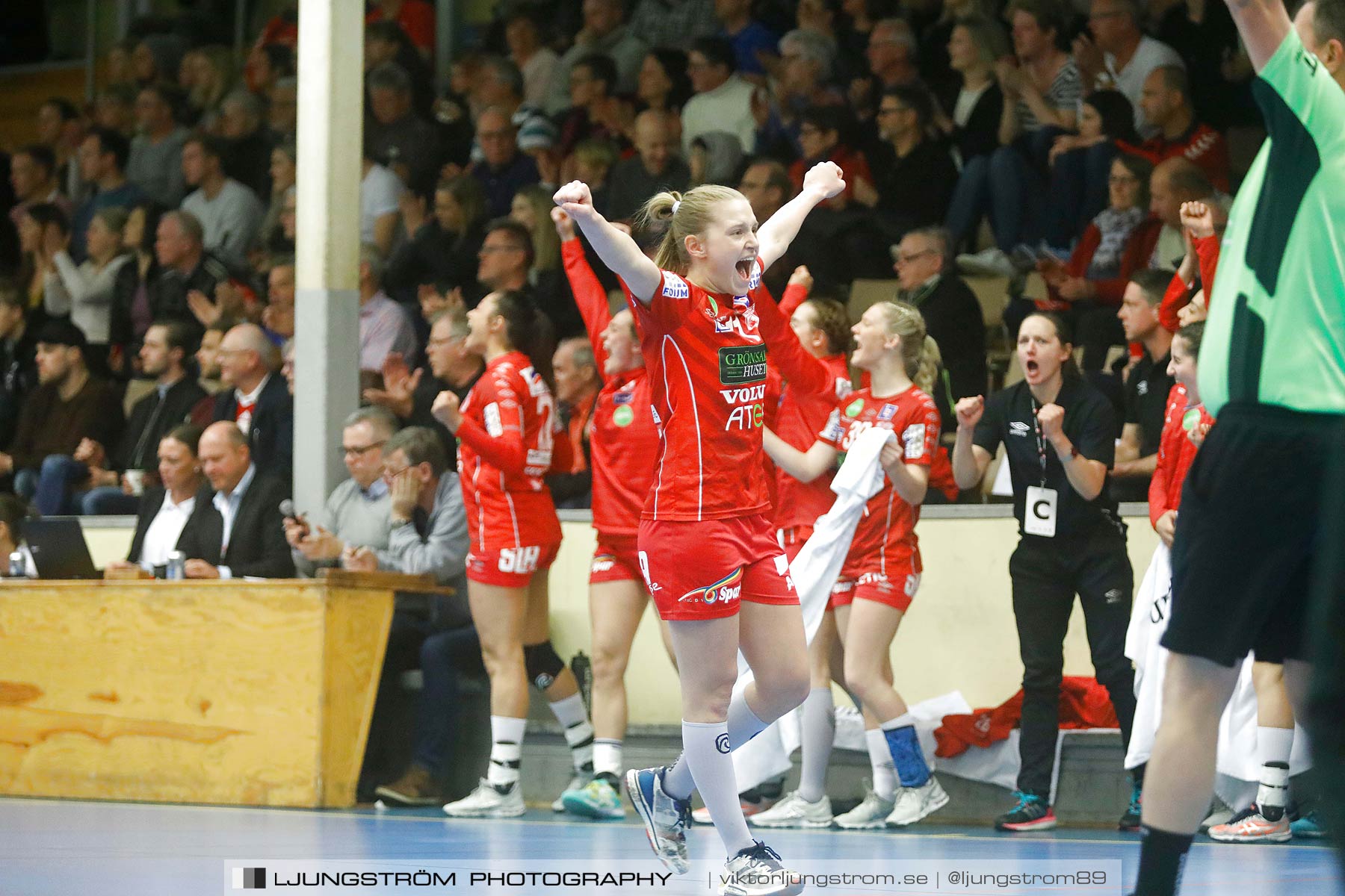 Skövde HF-Eskilstuna Guif 32-24,dam,Skövde Idrottshall,Skövde,Sverige,Handboll,,2018,200132