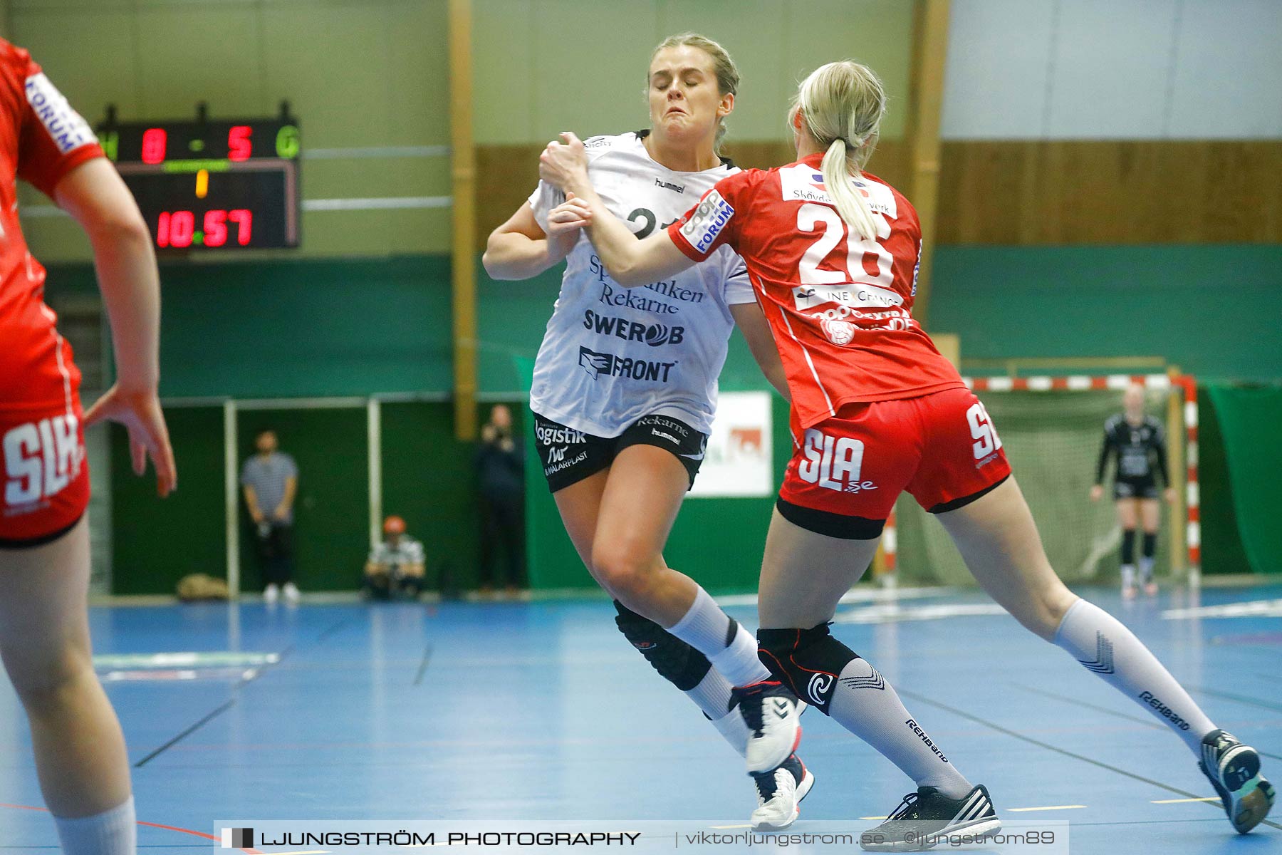 Skövde HF-Eskilstuna Guif 32-24,dam,Skövde Idrottshall,Skövde,Sverige,Handboll,,2018,200160