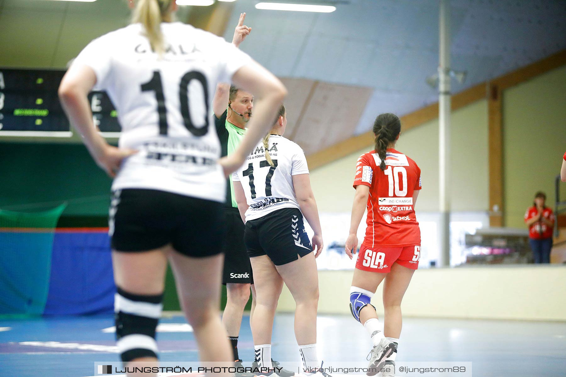 Skövde HF-Eskilstuna Guif 32-24,dam,Skövde Idrottshall,Skövde,Sverige,Handboll,,2018,200331