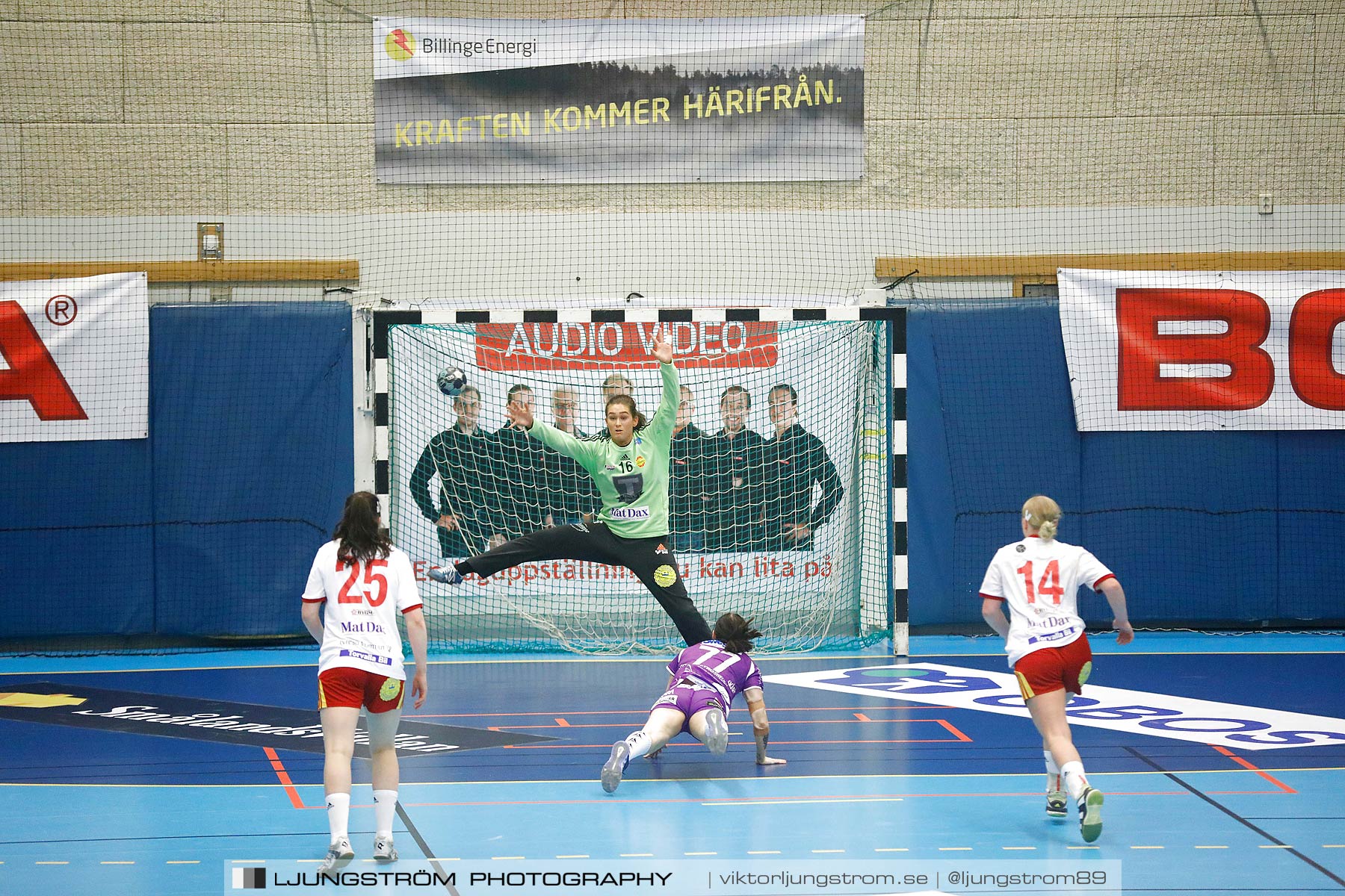 Skara HF-Tyresö Handboll 17-15,dam,Skara Idrottshall,Skara,Sverige,Handboll,,2018,200413