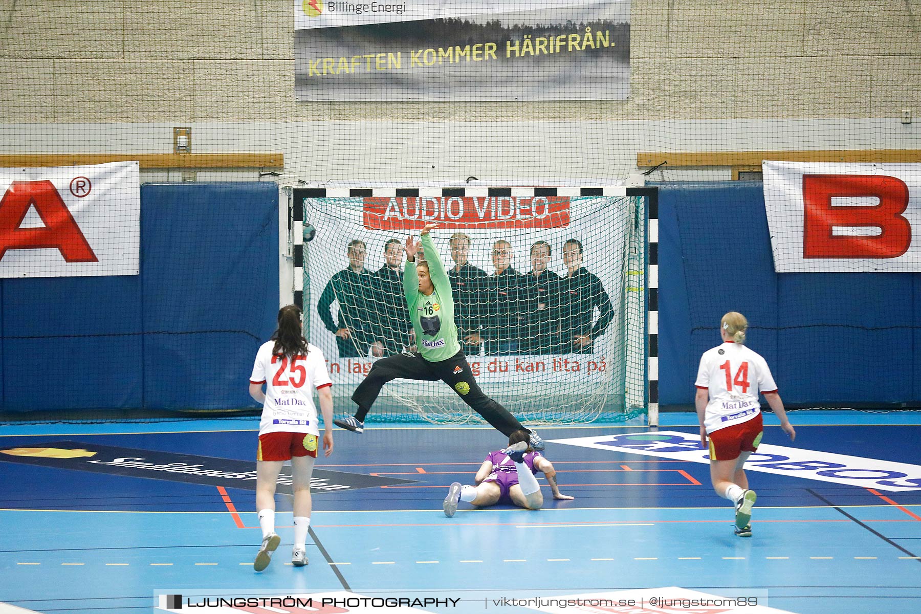 Skara HF-Tyresö Handboll 17-15,dam,Skara Idrottshall,Skara,Sverige,Handboll,,2018,200414