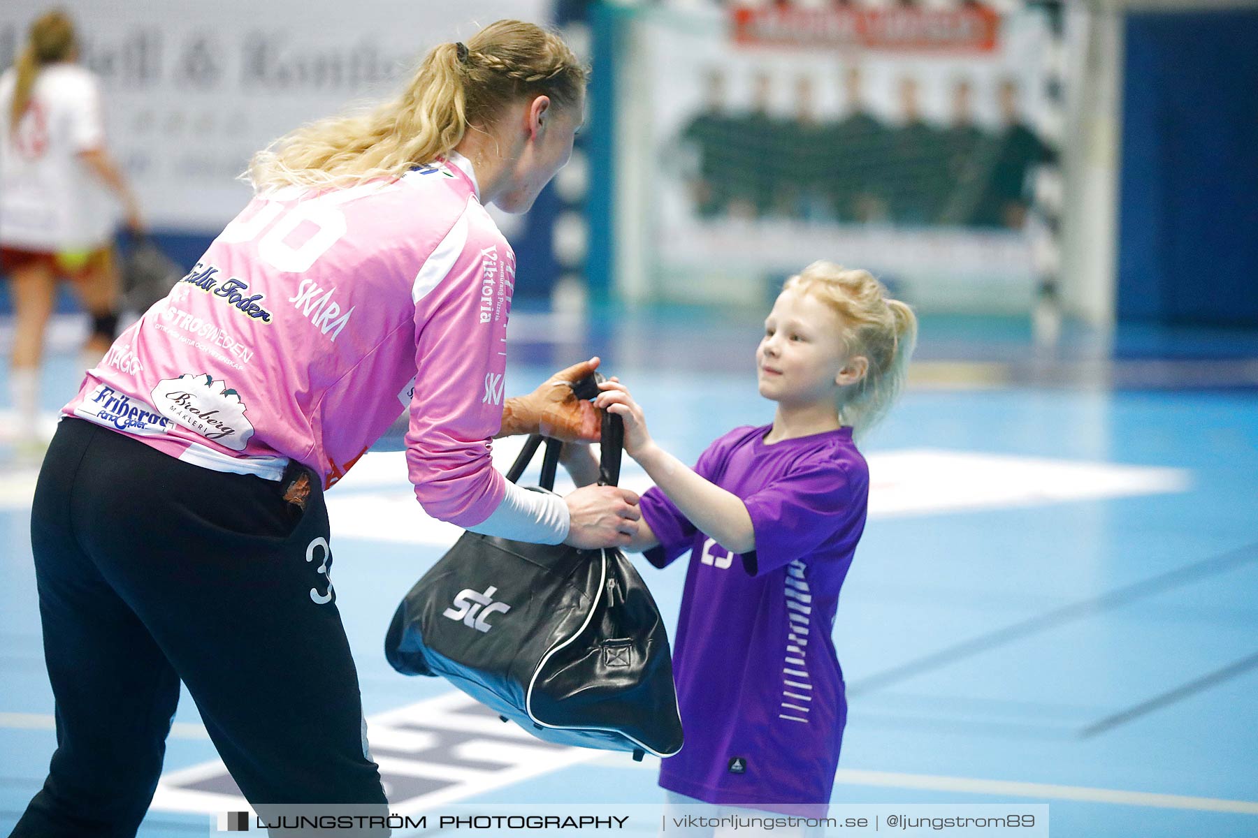 Skara HF-Tyresö Handboll 17-15,dam,Skara Idrottshall,Skara,Sverige,Handboll,,2018,200577