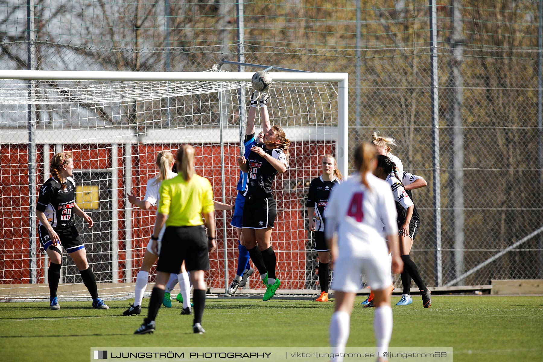 Skövde KIK-Göteborgs DFF 0-0,dam,Södermalms IP,Skövde,Sverige,Fotboll,,2018,201708