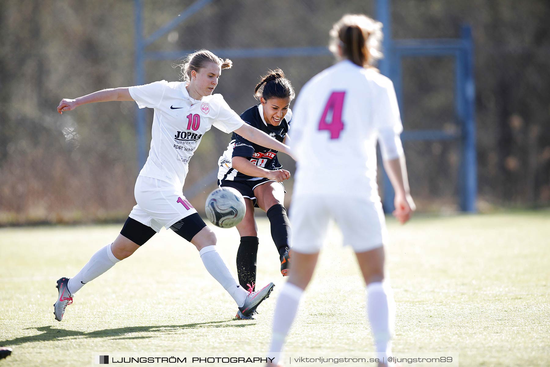 Skövde KIK-Göteborgs DFF 0-0,dam,Södermalms IP,Skövde,Sverige,Fotboll,,2018,201780