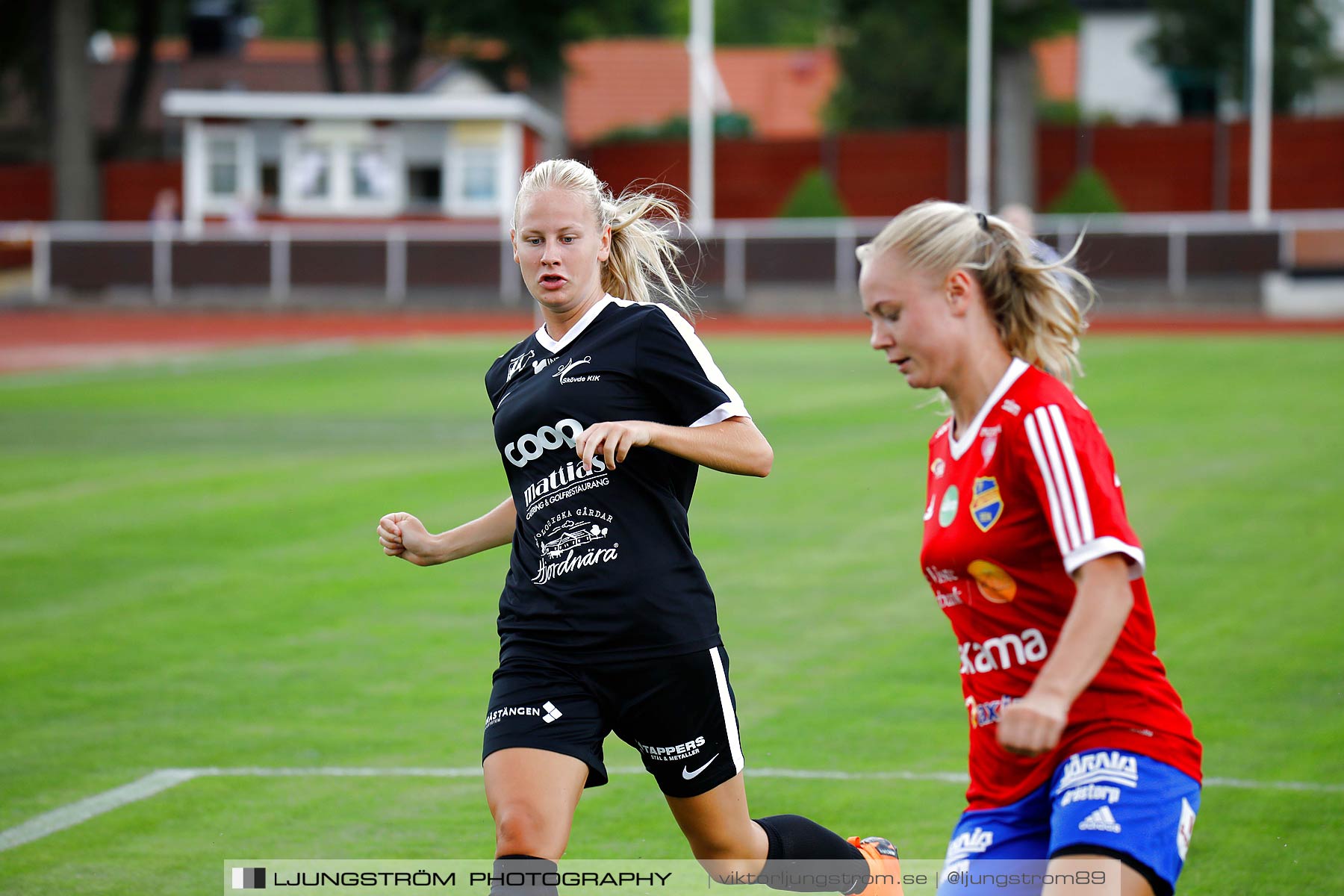 Skövde KIK-IK Gauthiod 2-1,dam,Södermalms IP,Skövde,Sverige,Fotboll,,2018,202804