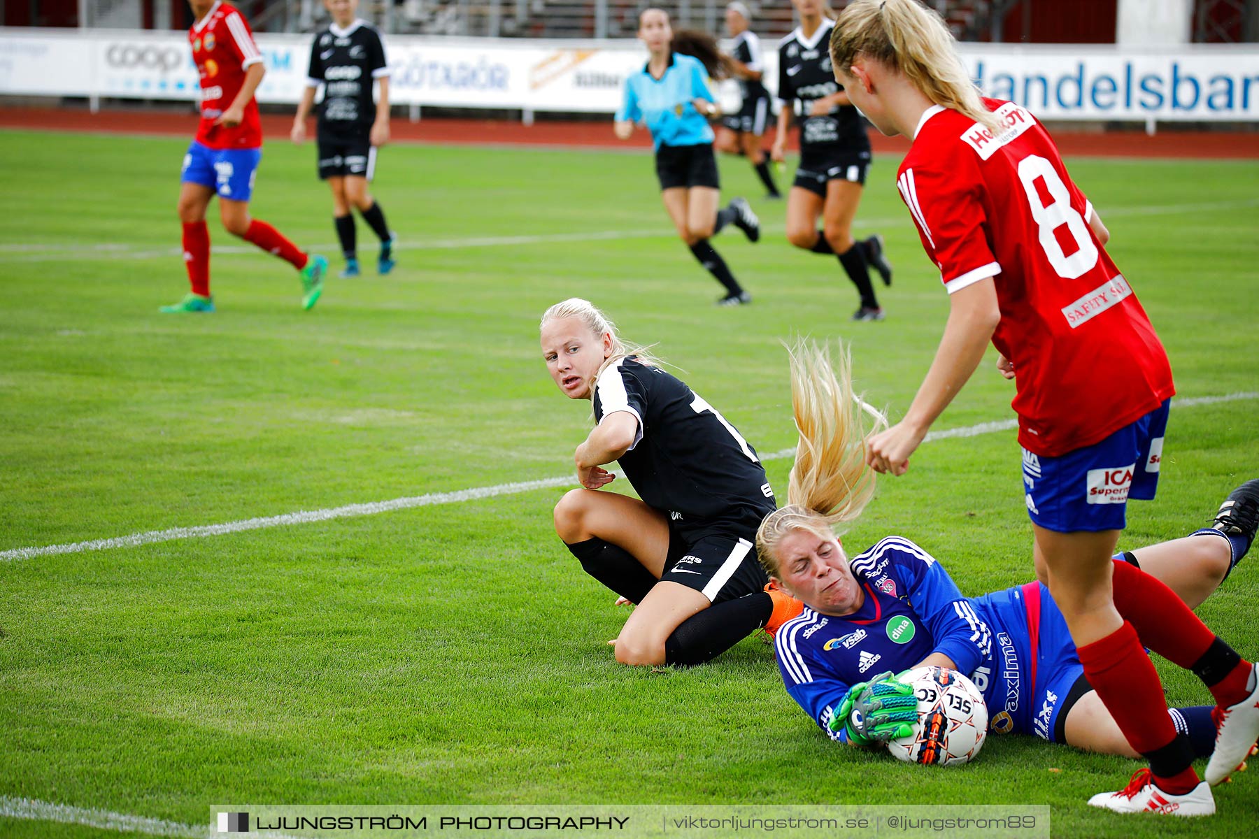 Skövde KIK-IK Gauthiod 2-1,dam,Södermalms IP,Skövde,Sverige,Fotboll,,2018,202807