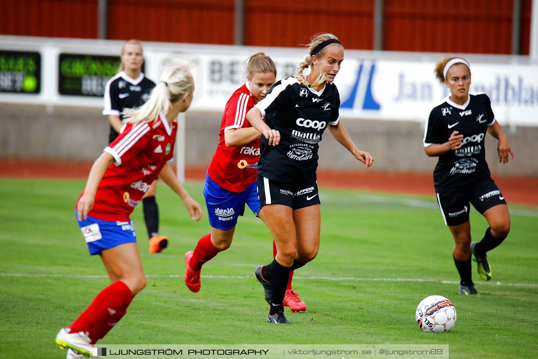 Skövde KIK-IK Gauthiod 2-1,dam,Södermalms IP,Skövde,Sverige,Fotboll,,2018,202816