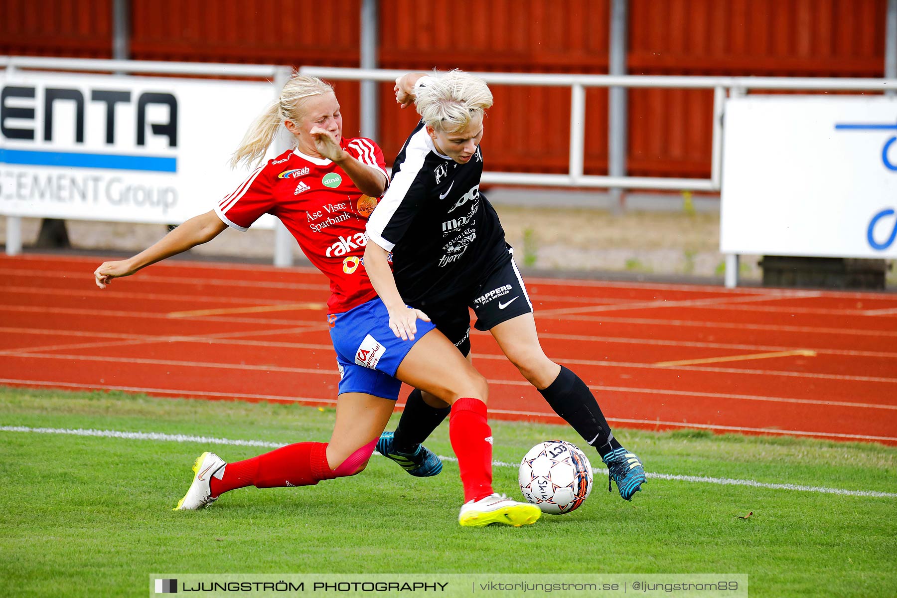 Skövde KIK-IK Gauthiod 2-1,dam,Södermalms IP,Skövde,Sverige,Fotboll,,2018,202823