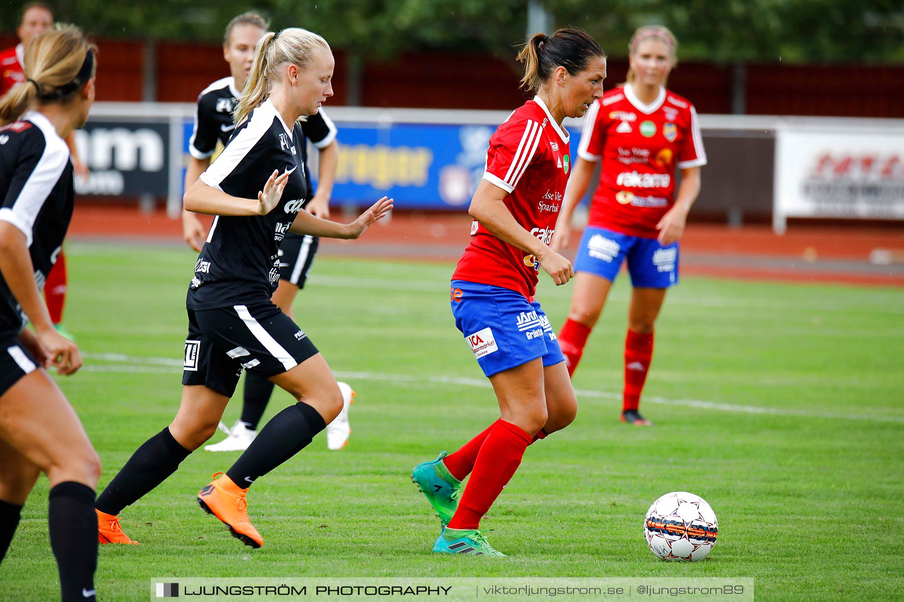 Skövde KIK-IK Gauthiod 2-1,dam,Södermalms IP,Skövde,Sverige,Fotboll,,2018,202833