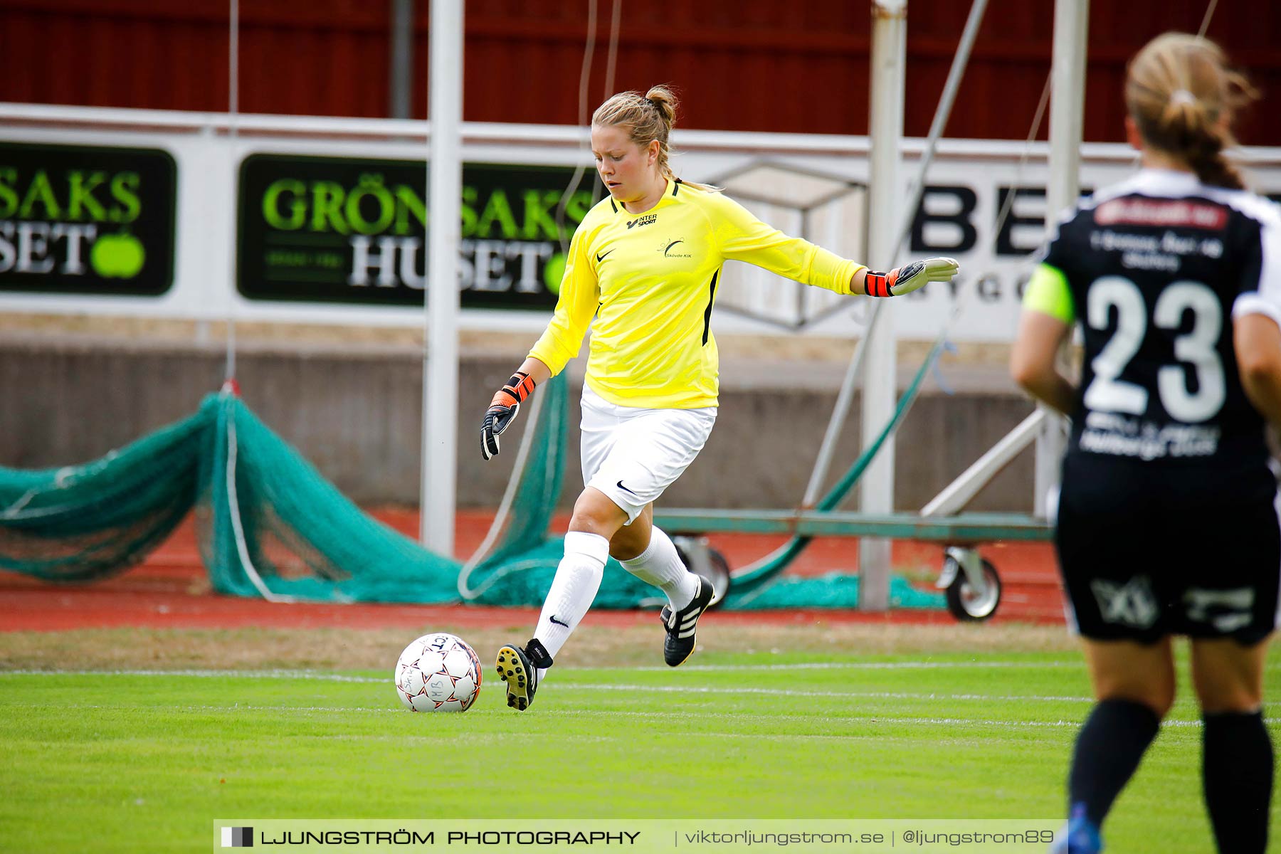 Skövde KIK-IK Gauthiod 2-1,dam,Södermalms IP,Skövde,Sverige,Fotboll,,2018,202841