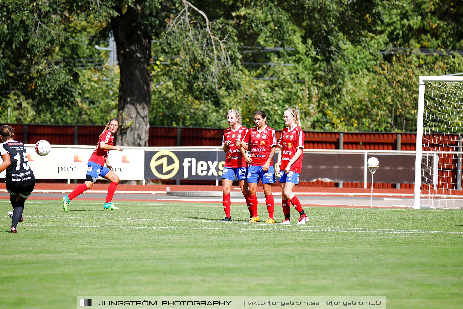 Skövde KIK-IK Gauthiod 2-1,dam,Södermalms IP,Skövde,Sverige,Fotboll,,2018,202853