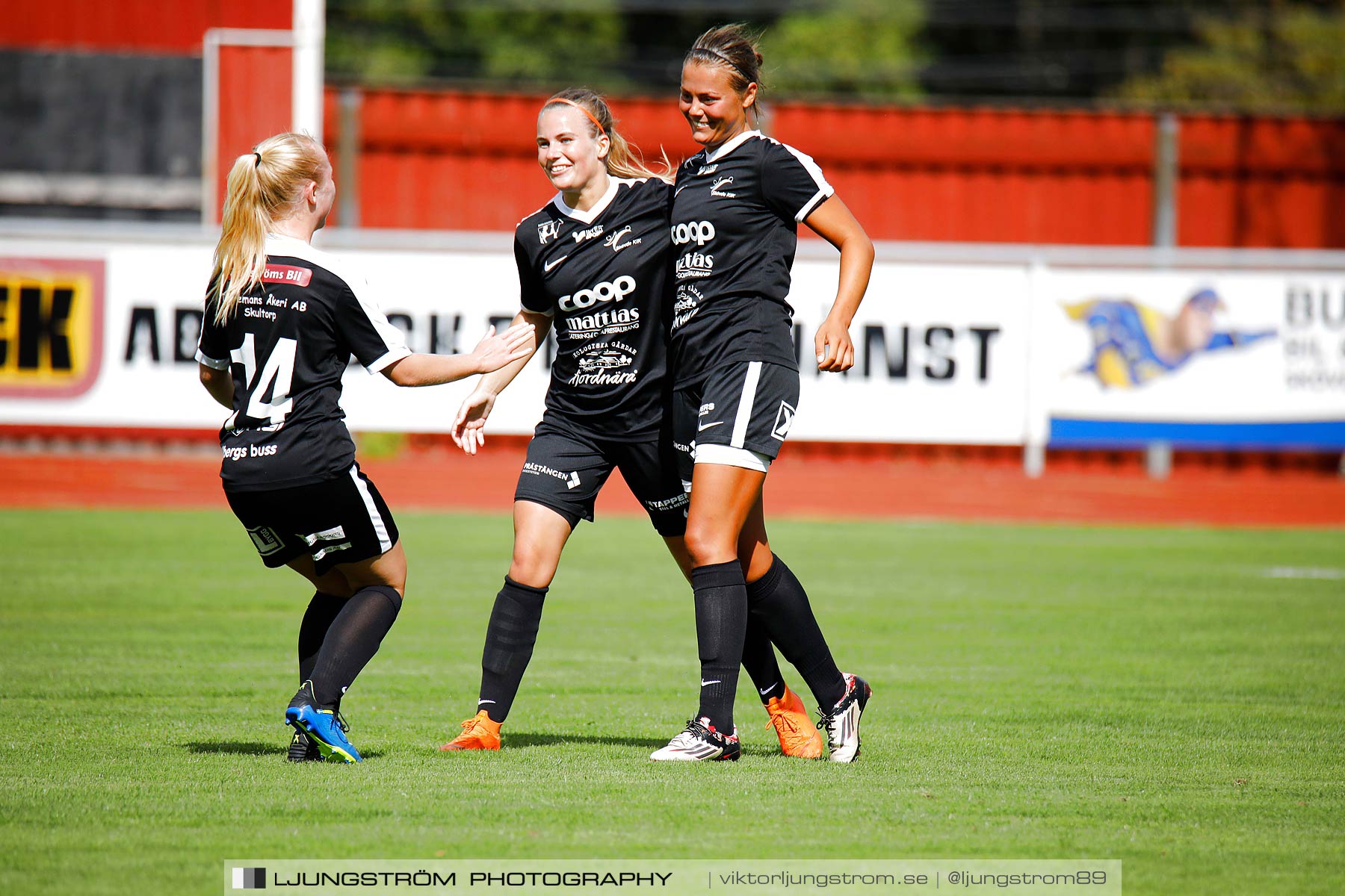 Skövde KIK-IK Gauthiod 2-1,dam,Södermalms IP,Skövde,Sverige,Fotboll,,2018,202857