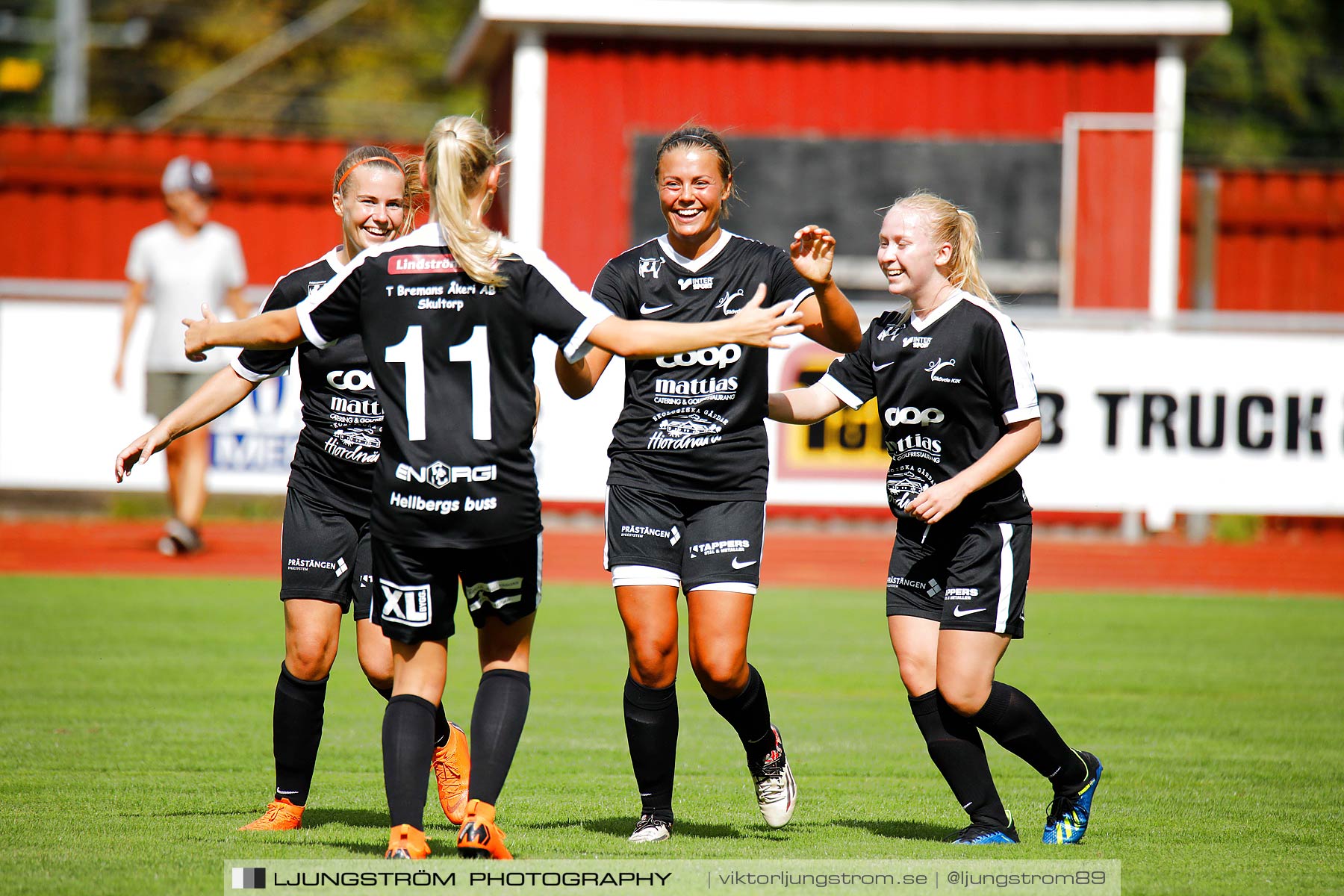 Skövde KIK-IK Gauthiod 2-1,dam,Södermalms IP,Skövde,Sverige,Fotboll,,2018,202860