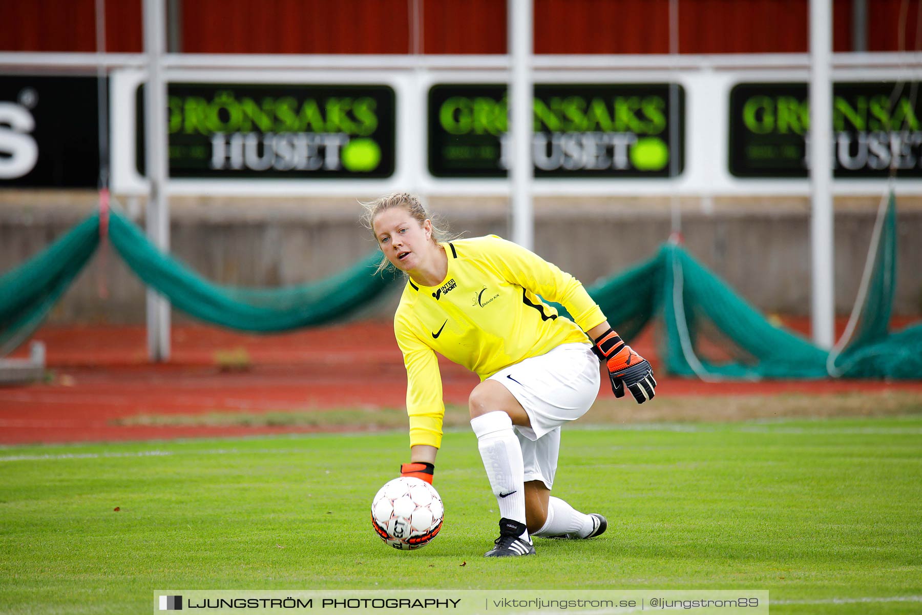 Skövde KIK-IK Gauthiod 2-1,dam,Södermalms IP,Skövde,Sverige,Fotboll,,2018,202887