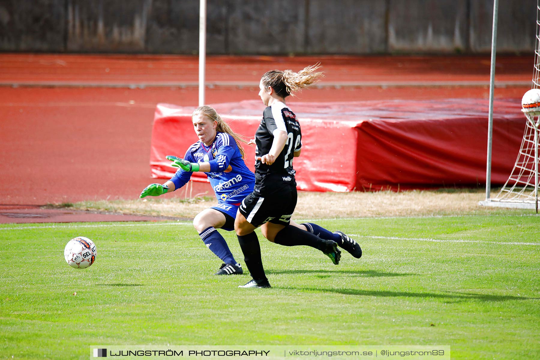 Skövde KIK-IK Gauthiod 2-1,dam,Södermalms IP,Skövde,Sverige,Fotboll,,2018,202895