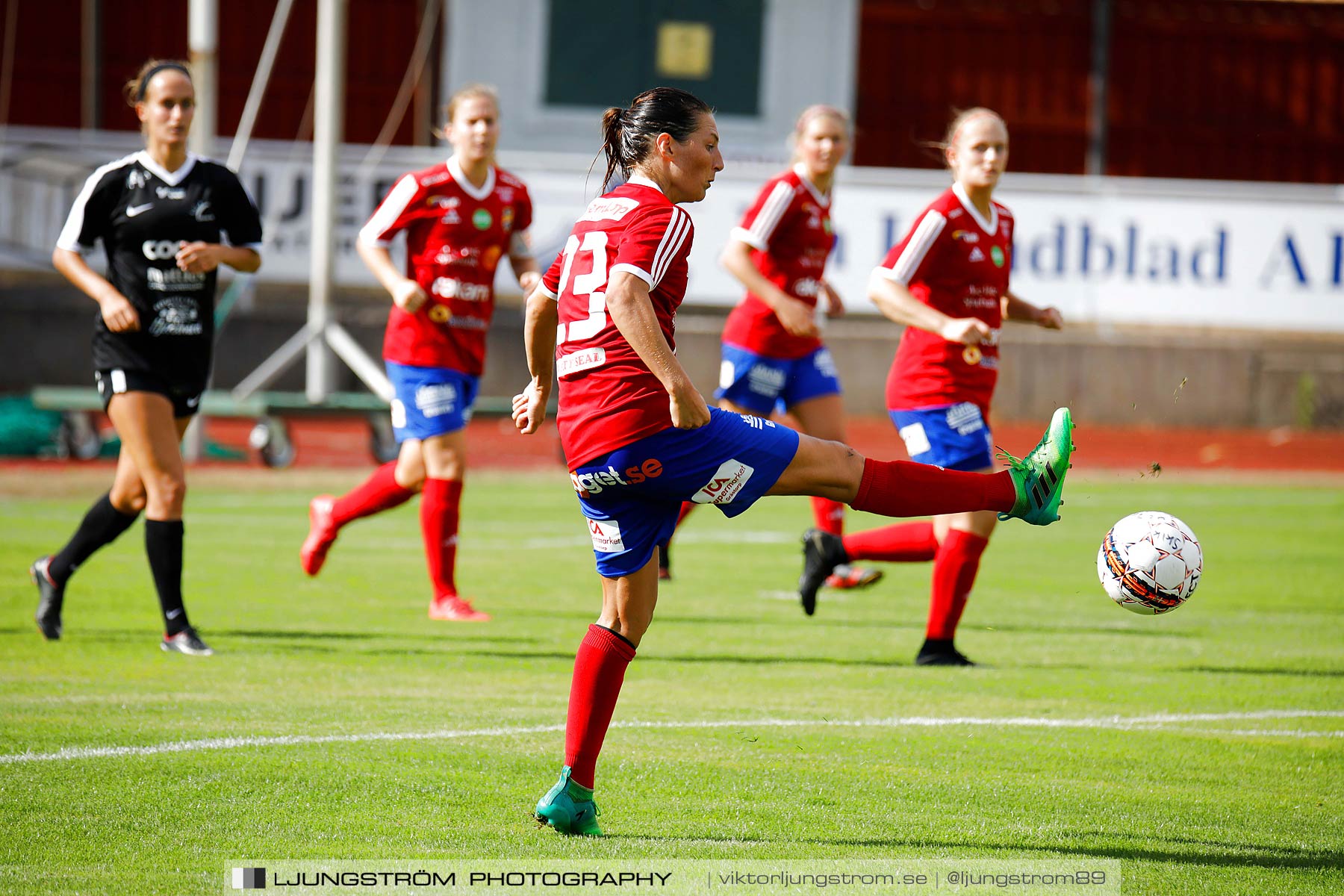 Skövde KIK-IK Gauthiod 2-1,dam,Södermalms IP,Skövde,Sverige,Fotboll,,2018,202908