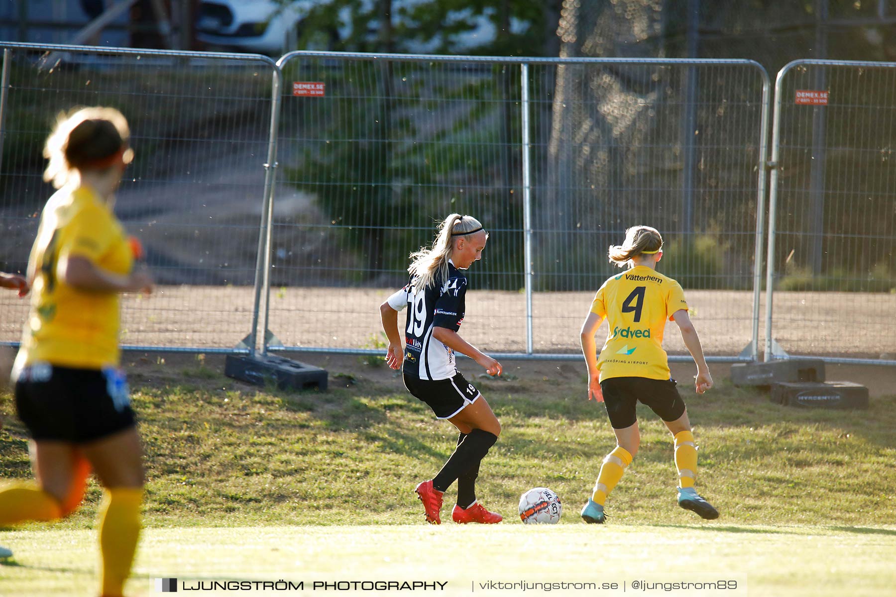 Skövde KIK/Våmb-Mariebo IK 2-2,dam,Lillegårdens IP,Skövde,Sverige,Fotboll,,2018,203923