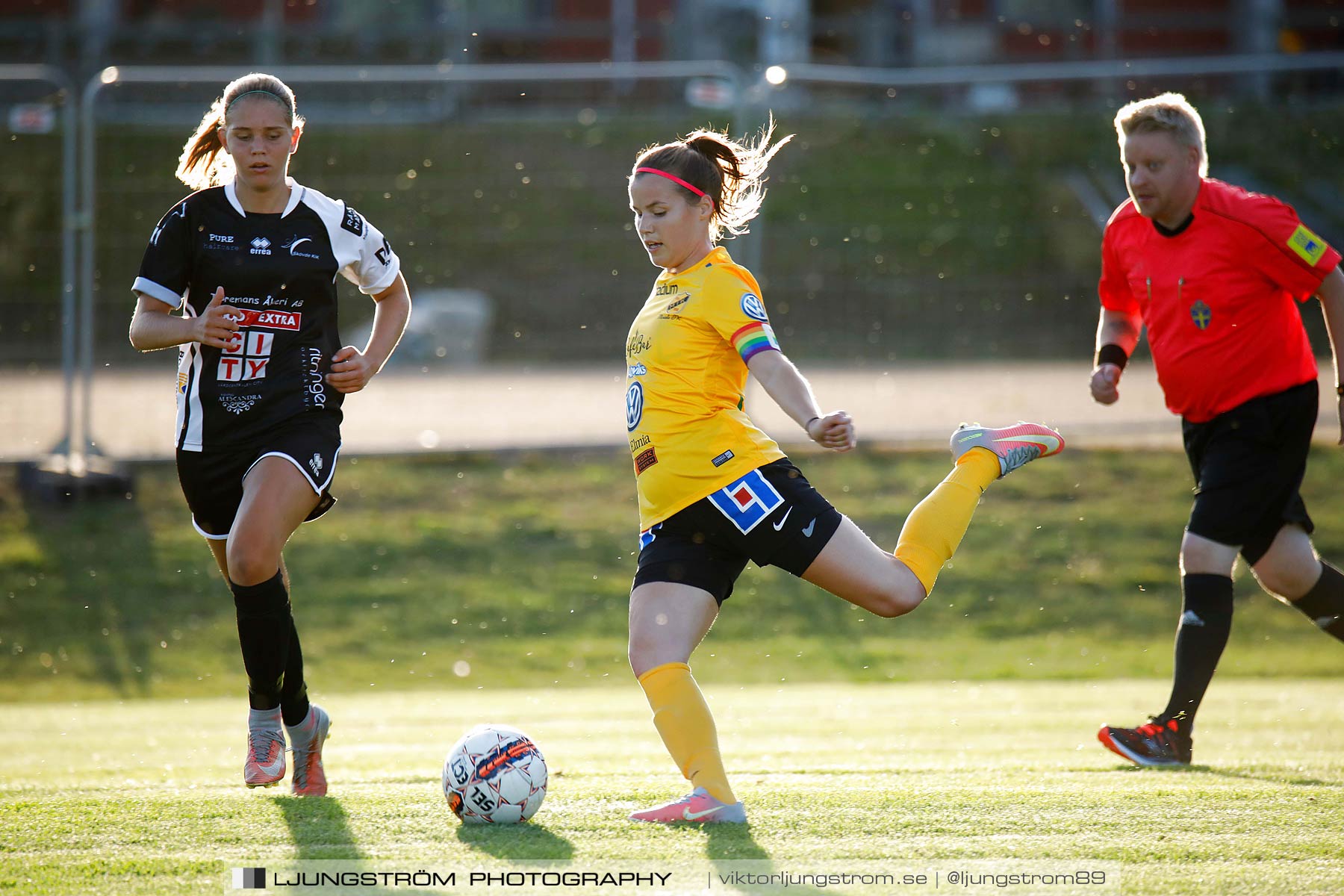 Skövde KIK/Våmb-Mariebo IK 2-2,dam,Lillegårdens IP,Skövde,Sverige,Fotboll,,2018,203940