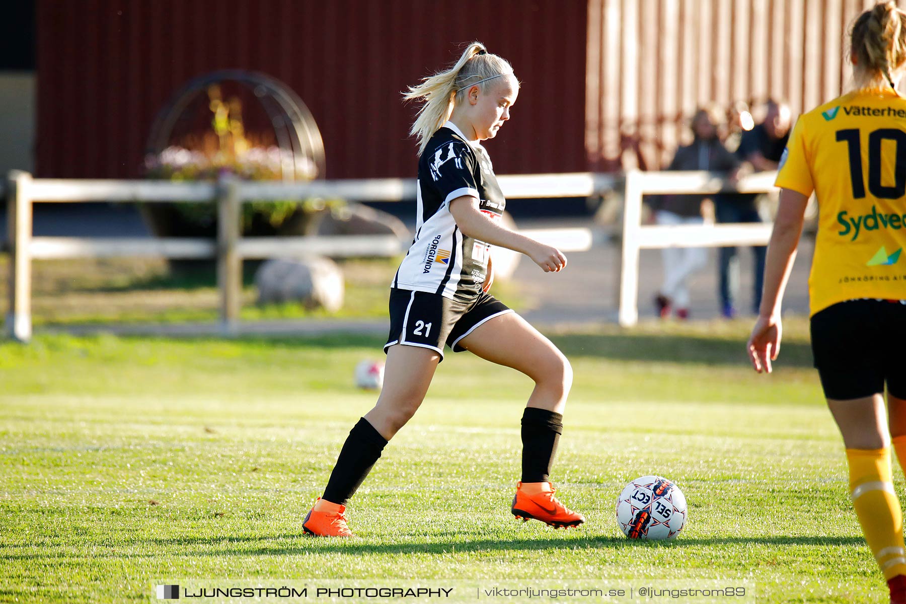 Skövde KIK/Våmb-Mariebo IK 2-2,dam,Lillegårdens IP,Skövde,Sverige,Fotboll,,2018,203958