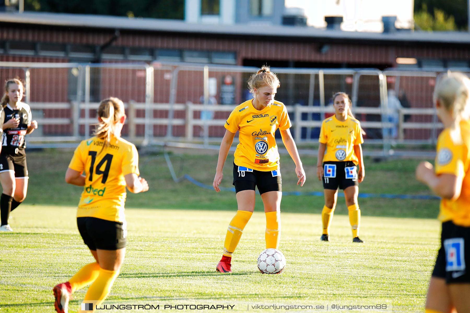 Skövde KIK/Våmb-Mariebo IK 2-2,dam,Lillegårdens IP,Skövde,Sverige,Fotboll,,2018,203972