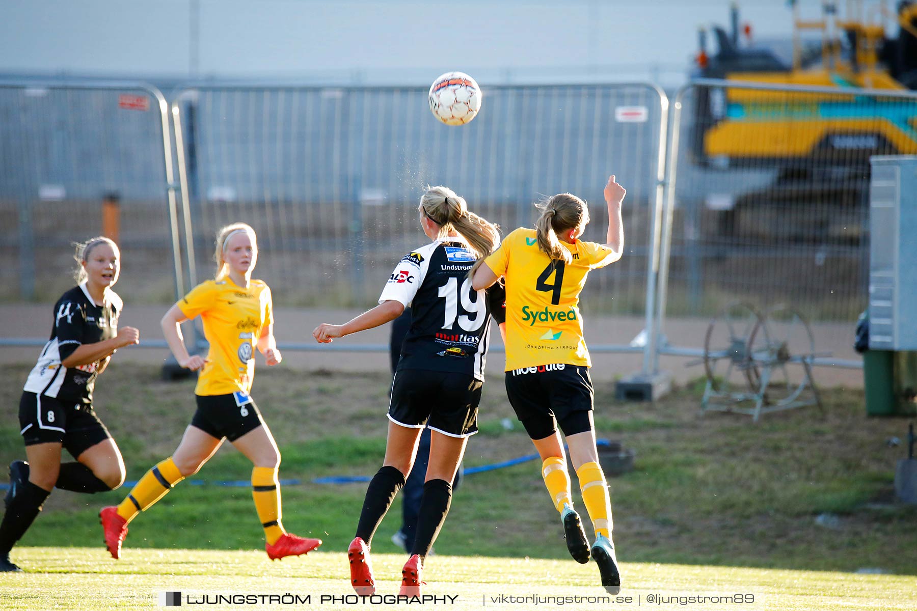 Skövde KIK/Våmb-Mariebo IK 2-2,dam,Lillegårdens IP,Skövde,Sverige,Fotboll,,2018,203973