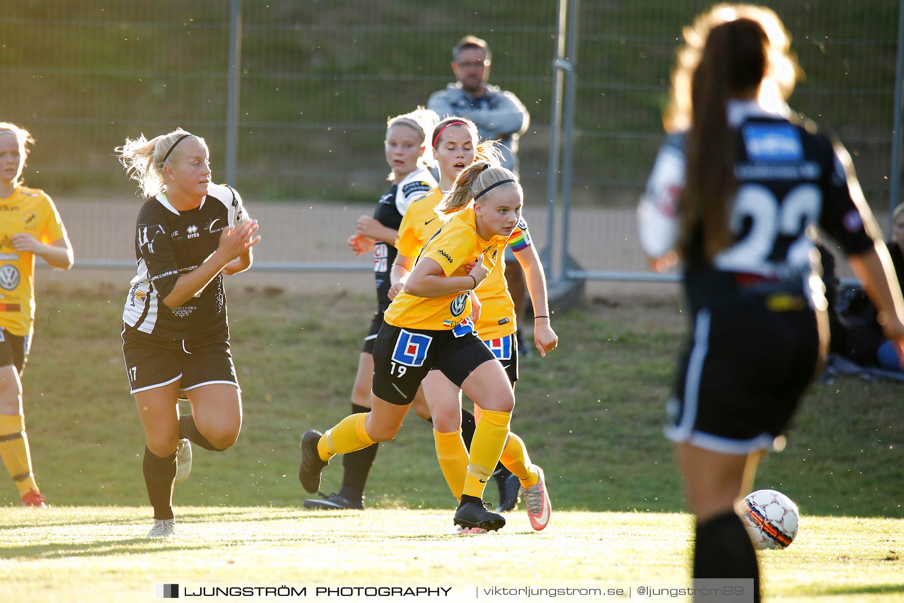 Skövde KIK/Våmb-Mariebo IK 2-2,dam,Lillegårdens IP,Skövde,Sverige,Fotboll,,2018,203977