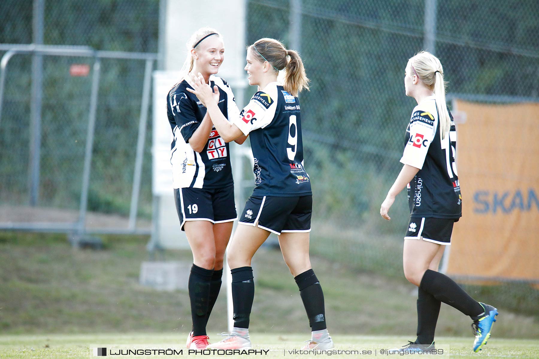 Skövde KIK/Våmb-Mariebo IK 2-2,dam,Lillegårdens IP,Skövde,Sverige,Fotboll,,2018,204007