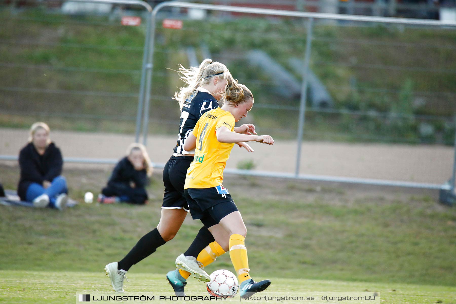 Skövde KIK/Våmb-Mariebo IK 2-2,dam,Lillegårdens IP,Skövde,Sverige,Fotboll,,2018,204016