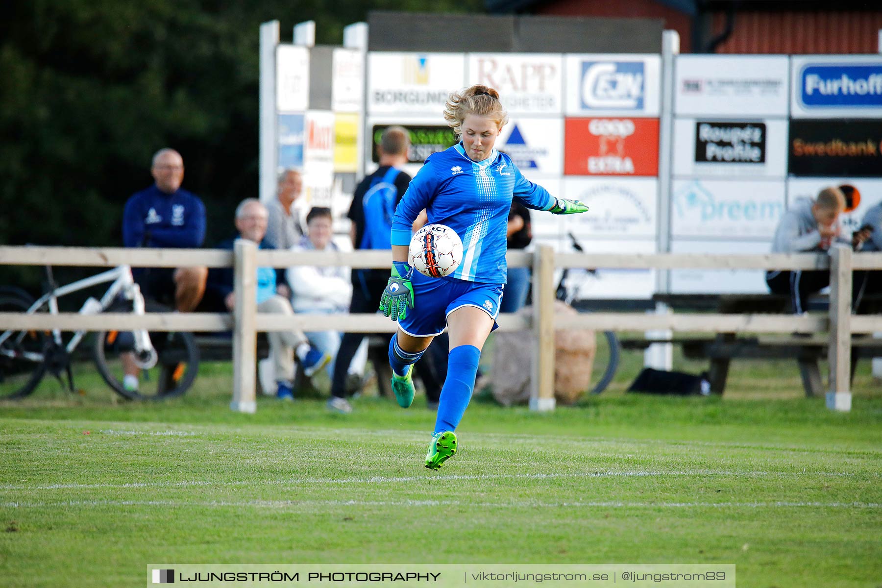 Skövde KIK/Våmb-Mariebo IK 2-2,dam,Lillegårdens IP,Skövde,Sverige,Fotboll,,2018,204024