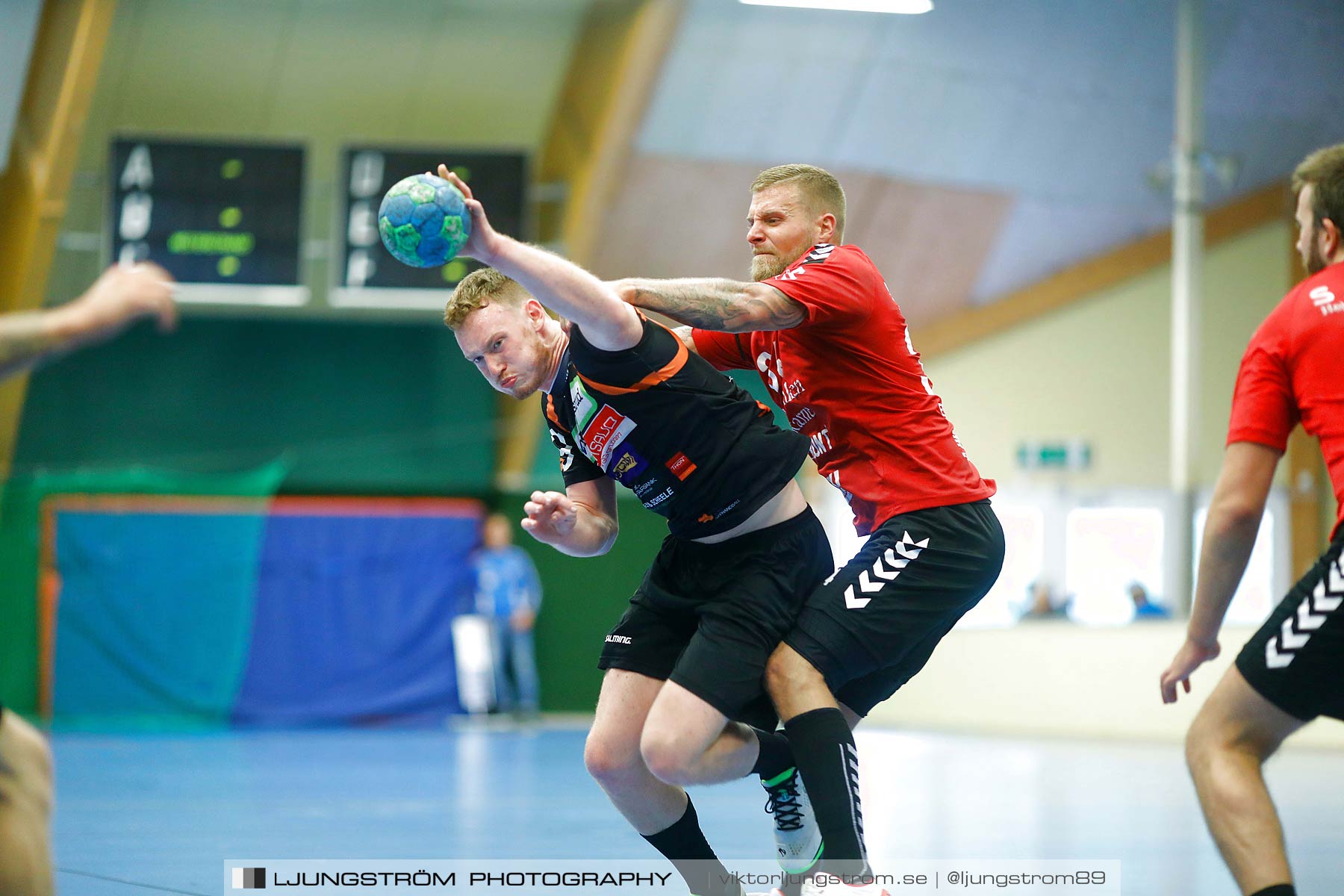 Nordic Choice Hotel Elit Cup Eskilstuna Guif-Halden Topphåndball 28-24,herr,Skövde Idrottshall,Skövde,Sverige,Handboll,,2018,204270