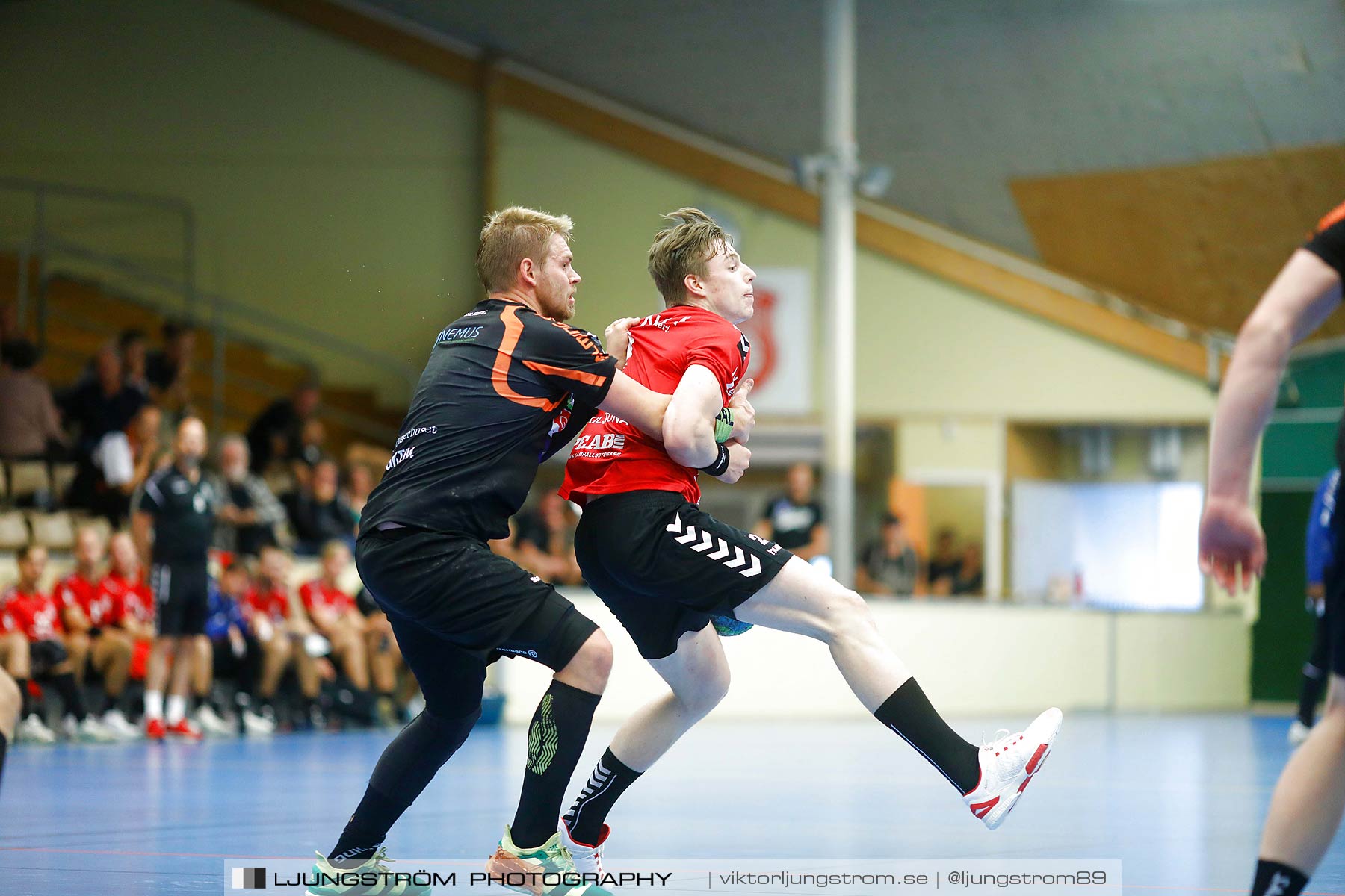 Nordic Choice Hotel Elit Cup Eskilstuna Guif-Halden Topphåndball 28-24,herr,Skövde Idrottshall,Skövde,Sverige,Handboll,,2018,204284