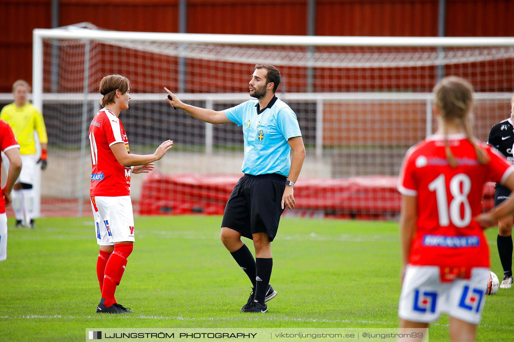 Skövde KIK-IK Rössö Uddevalla 5-3,dam,Södermalms IP,Skövde,Sverige,Fotboll,,2018,205060