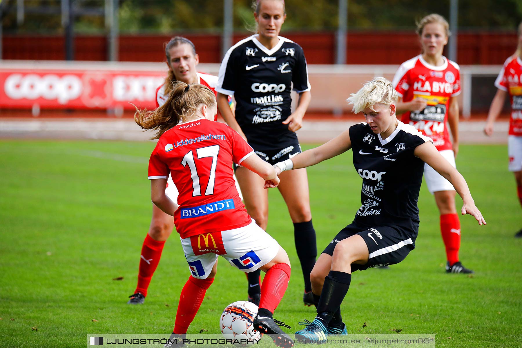 Skövde KIK-IK Rössö Uddevalla 5-3,dam,Södermalms IP,Skövde,Sverige,Fotboll,,2018,205125