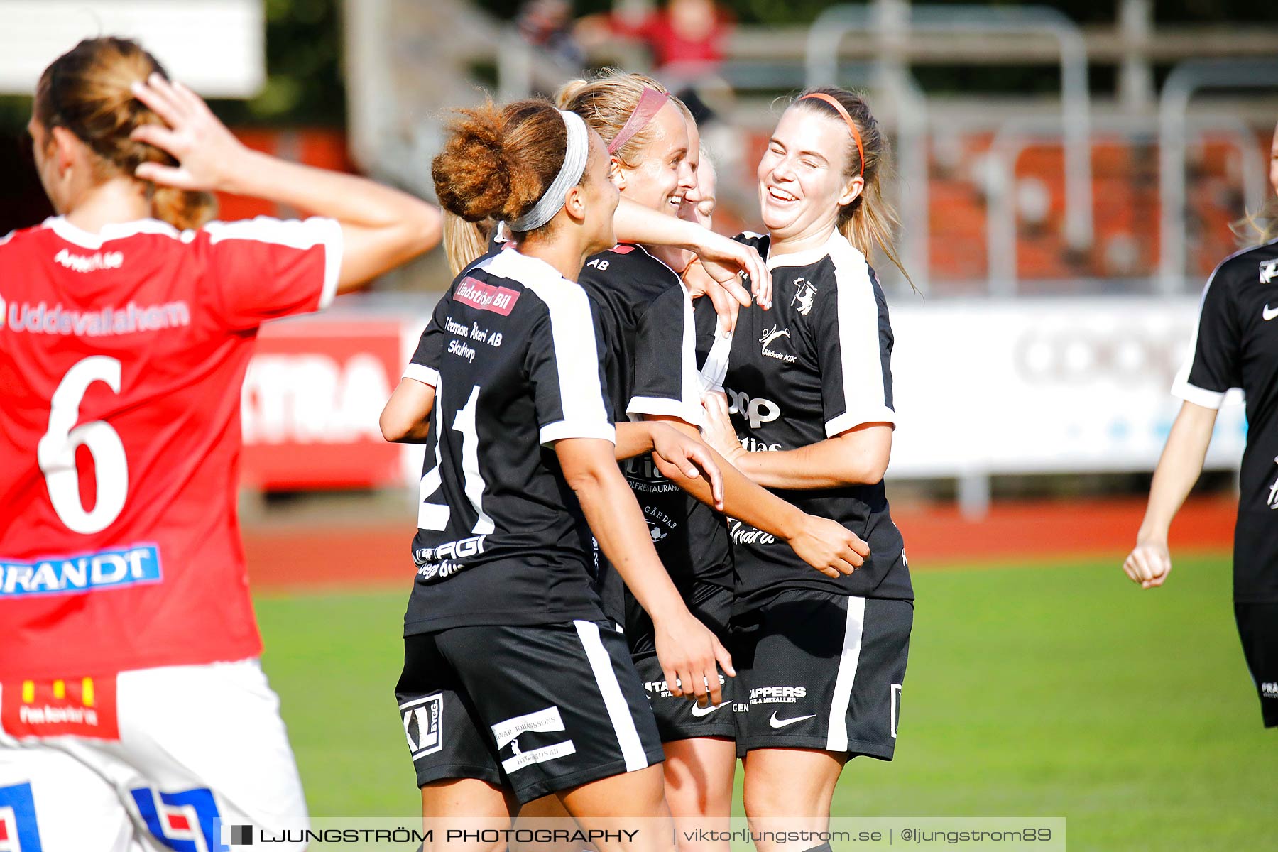 Skövde KIK-IK Rössö Uddevalla 5-3,dam,Södermalms IP,Skövde,Sverige,Fotboll,,2018,205174