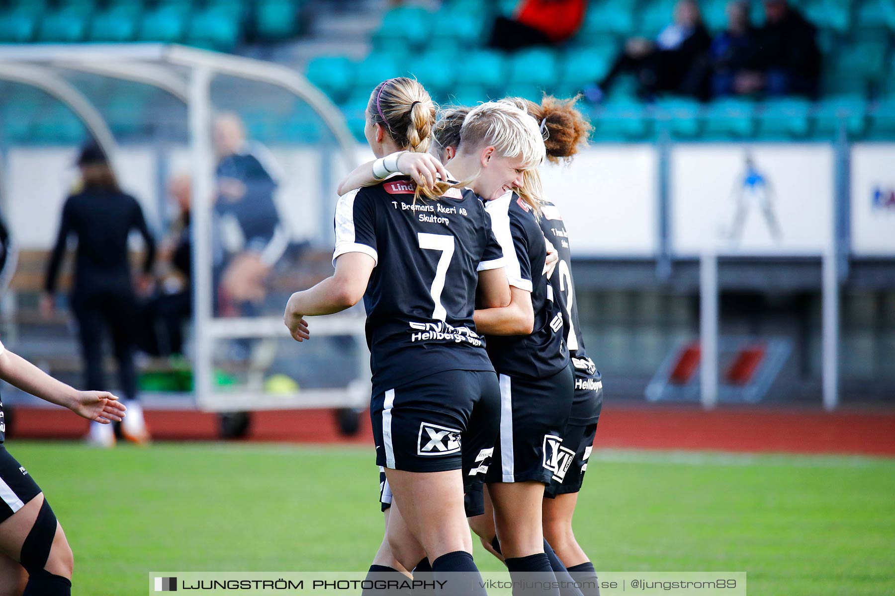 Skövde KIK-IK Rössö Uddevalla 5-3,dam,Södermalms IP,Skövde,Sverige,Fotboll,,2018,205185