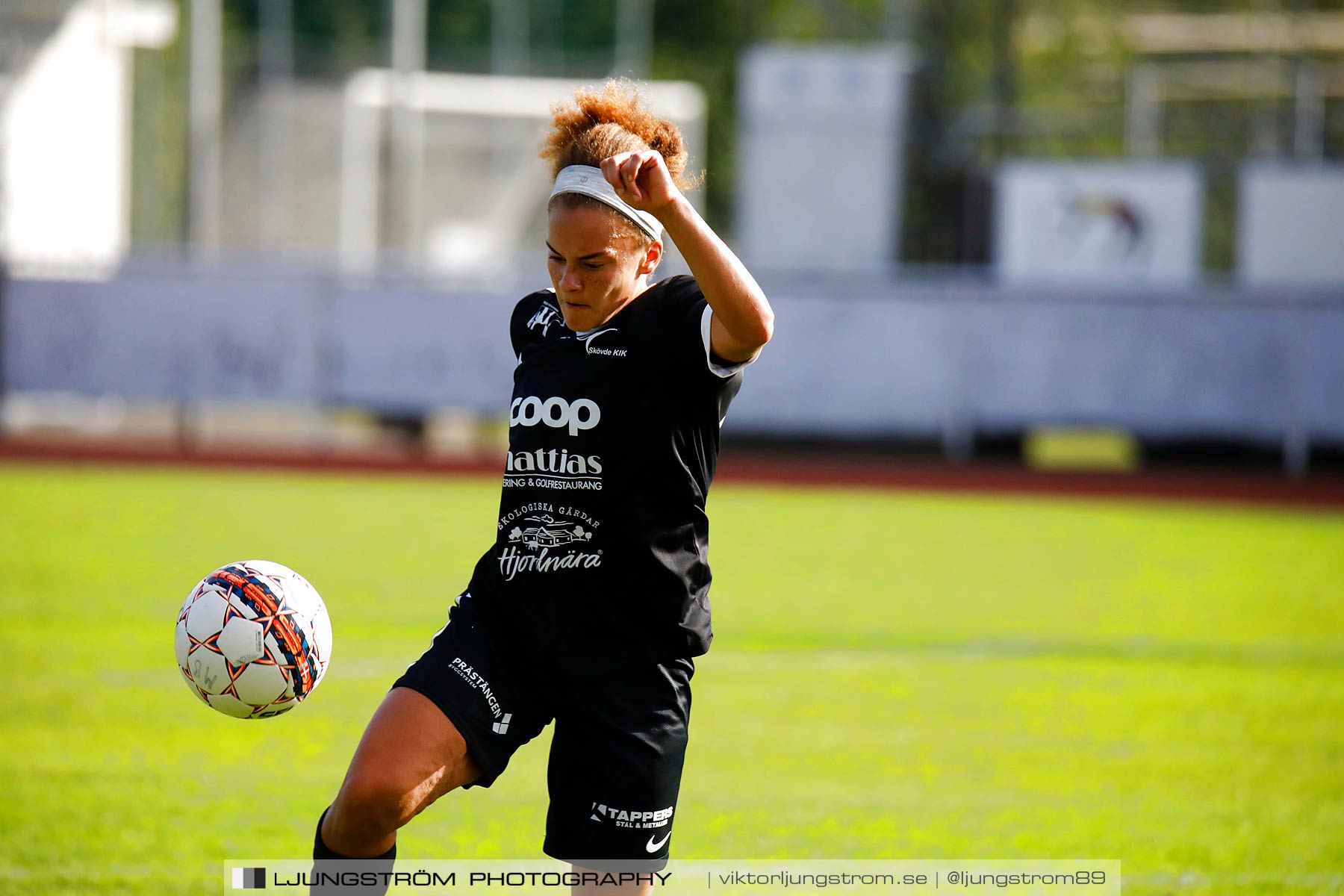 Skövde KIK-IK Rössö Uddevalla 5-3,dam,Södermalms IP,Skövde,Sverige,Fotboll,,2018,205204