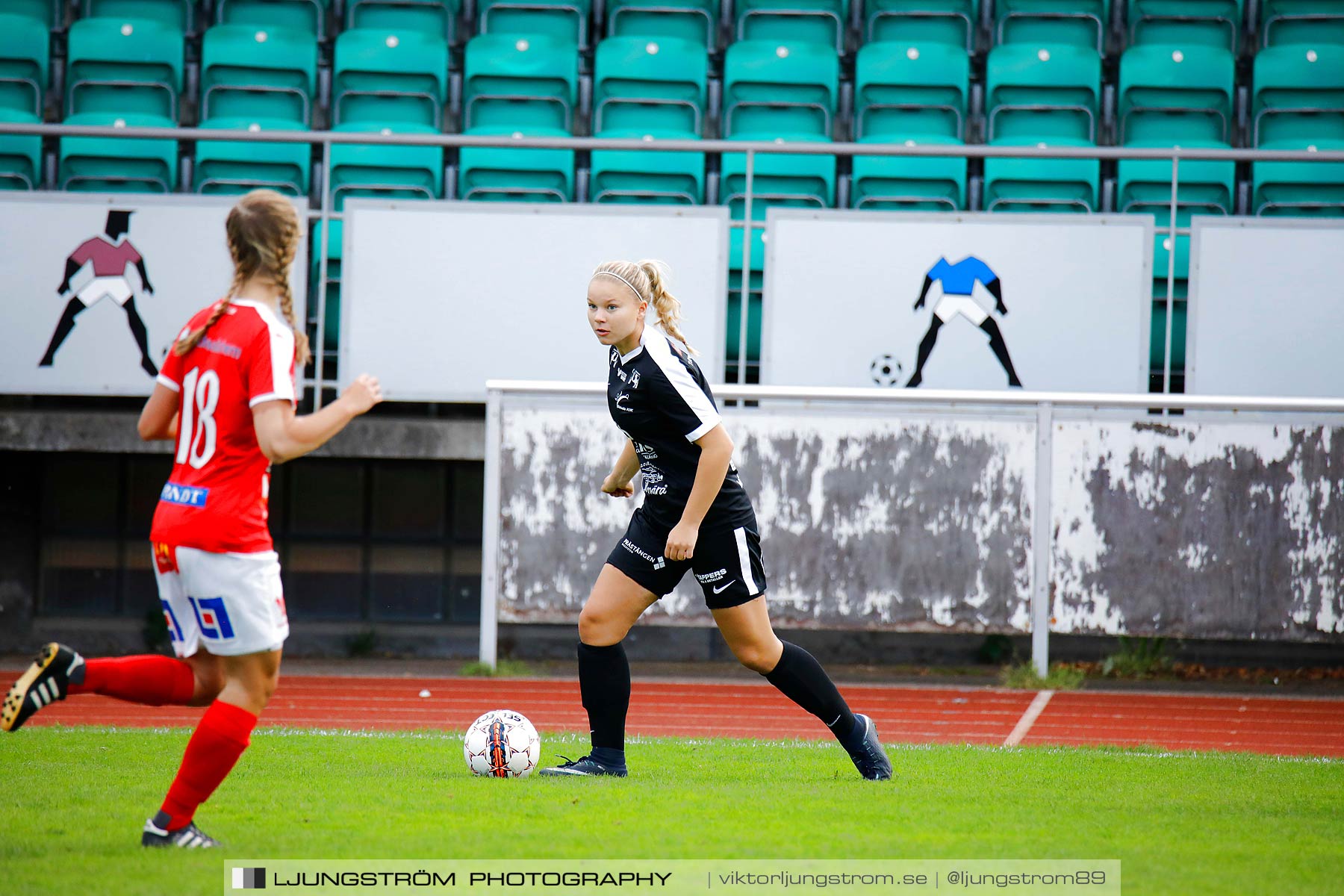 Skövde KIK-IK Rössö Uddevalla 5-3,dam,Södermalms IP,Skövde,Sverige,Fotboll,,2018,205238