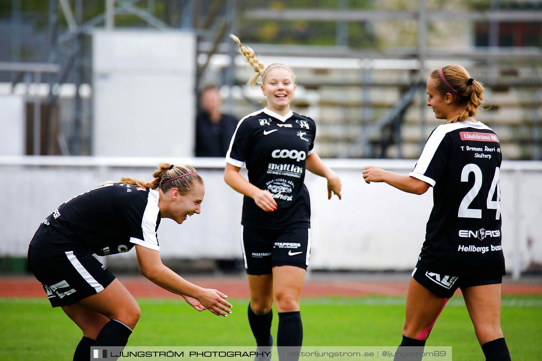 Skövde KIK-IK Rössö Uddevalla 5-3,dam,Södermalms IP,Skövde,Sverige,Fotboll,,2018,205250