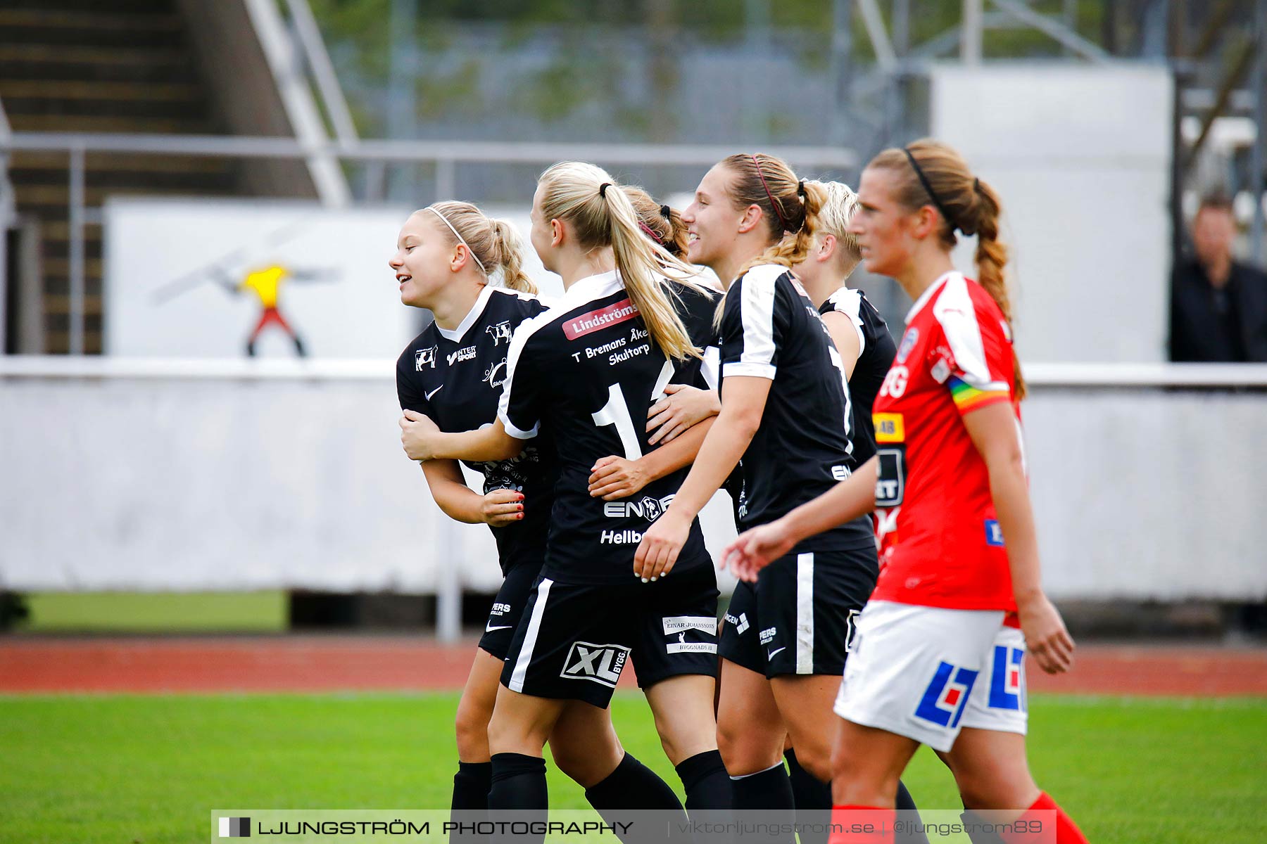 Skövde KIK-IK Rössö Uddevalla 5-3,dam,Södermalms IP,Skövde,Sverige,Fotboll,,2018,205253